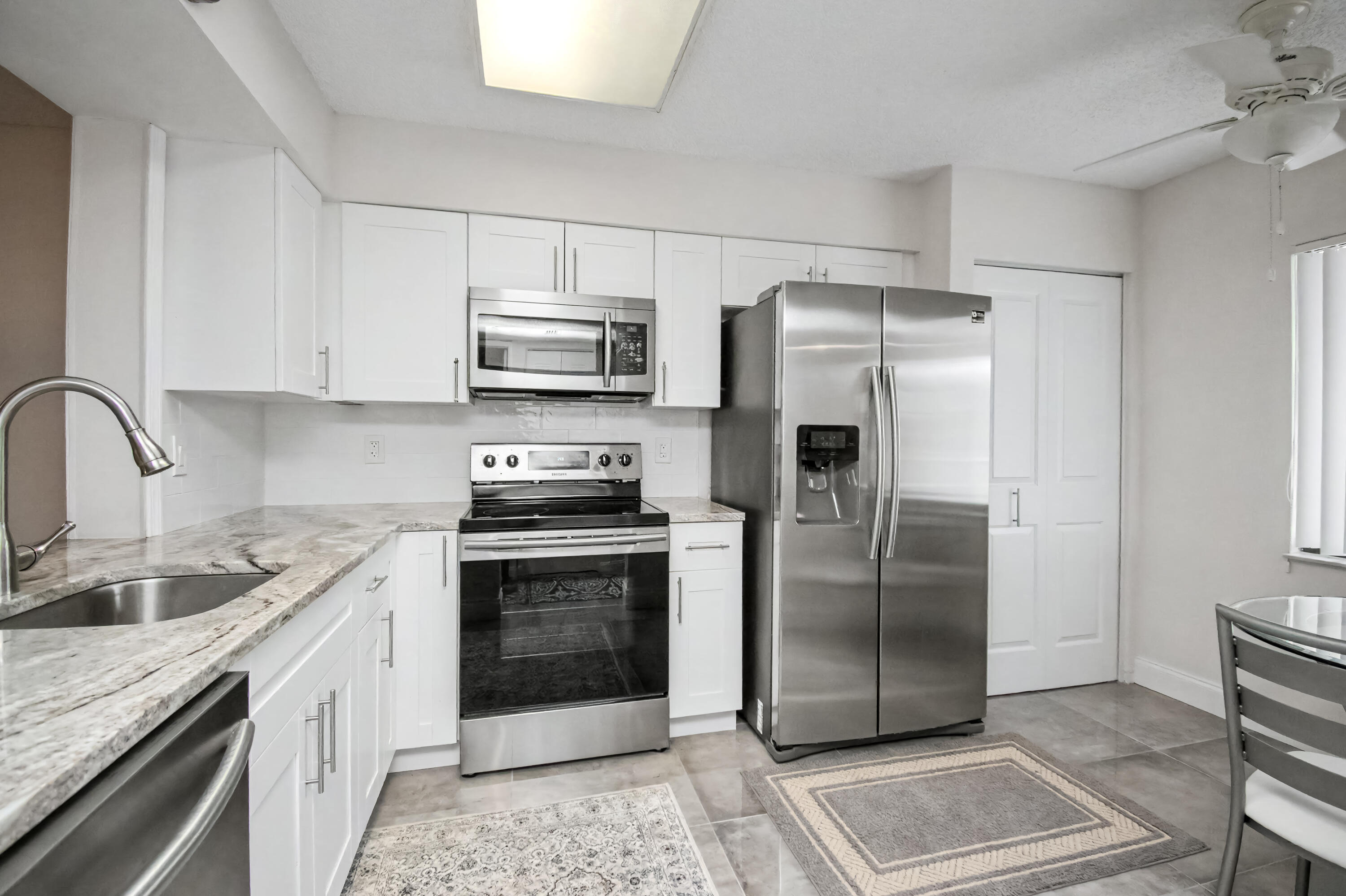 7351 Kinghurst Drive 301