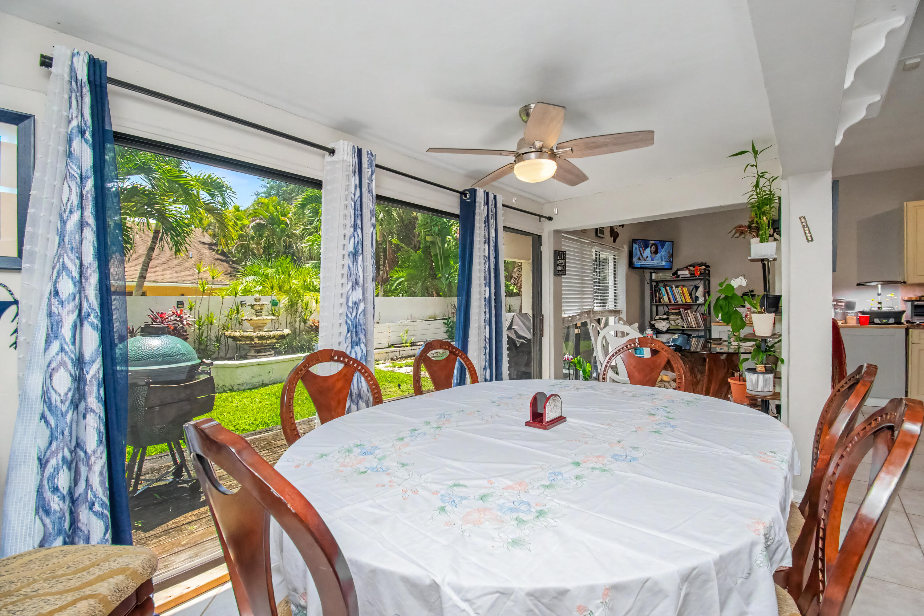 7678 Solimar Circle