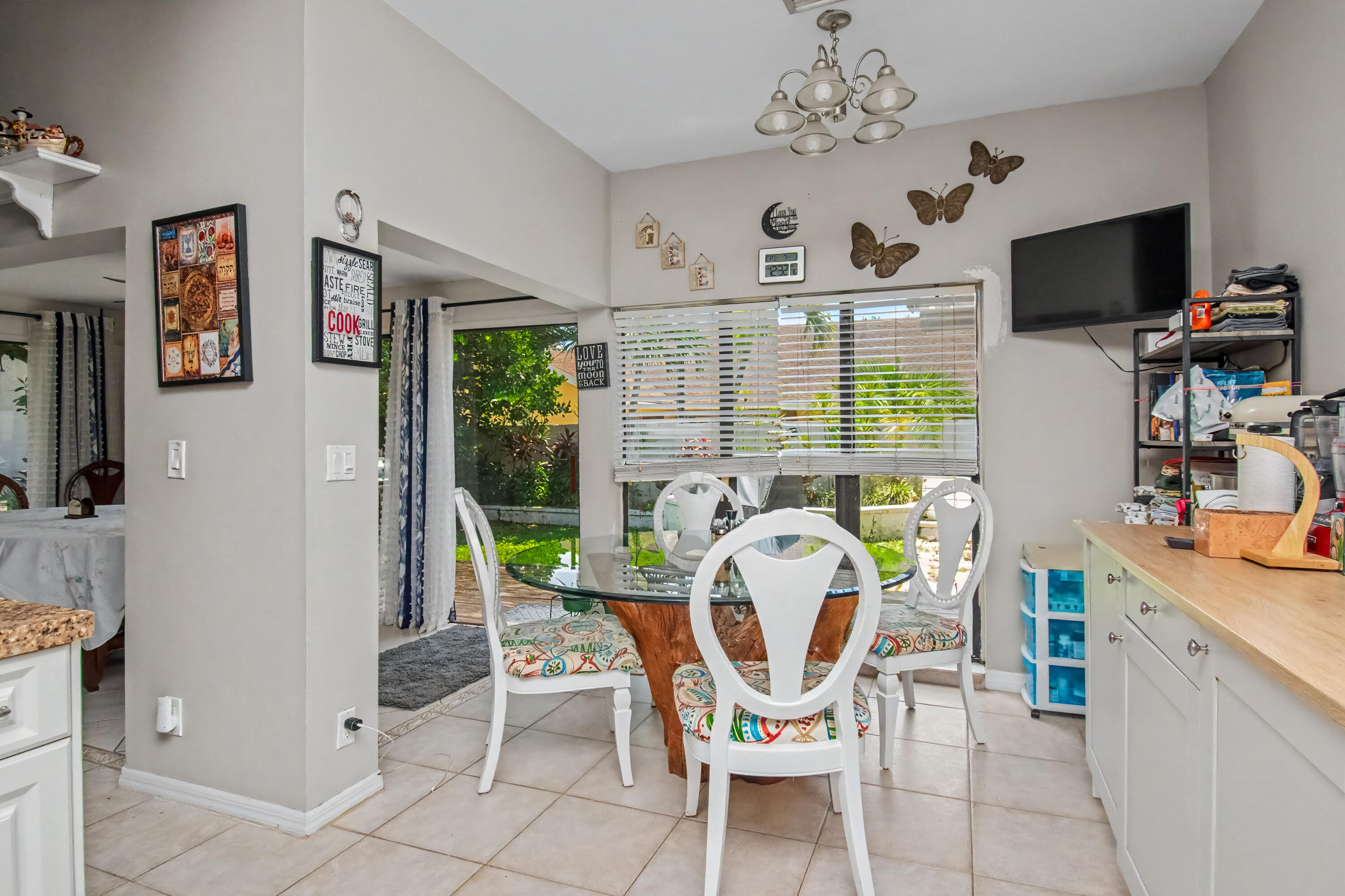 7678 Solimar Circle