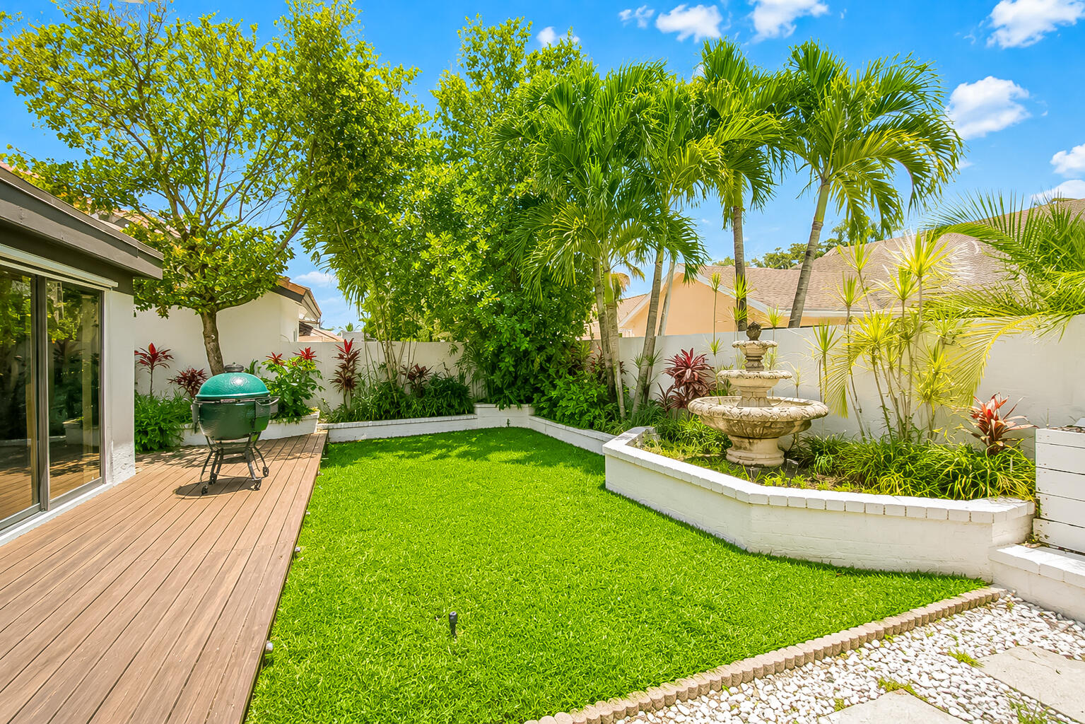 7678 Solimar Circle