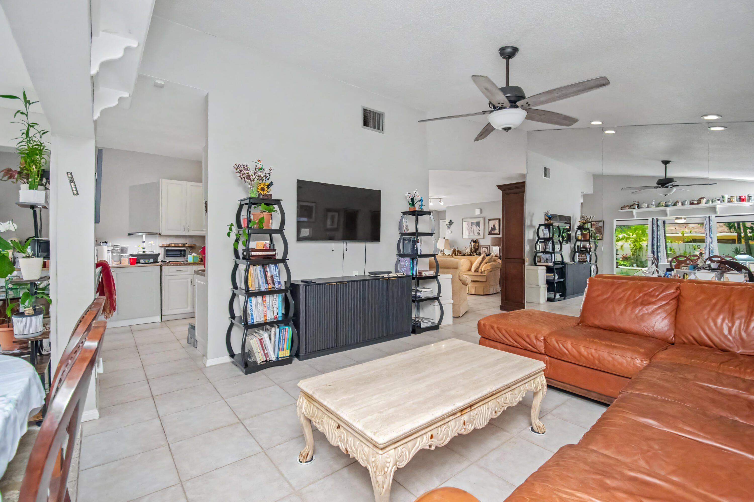 7678 Solimar Circle