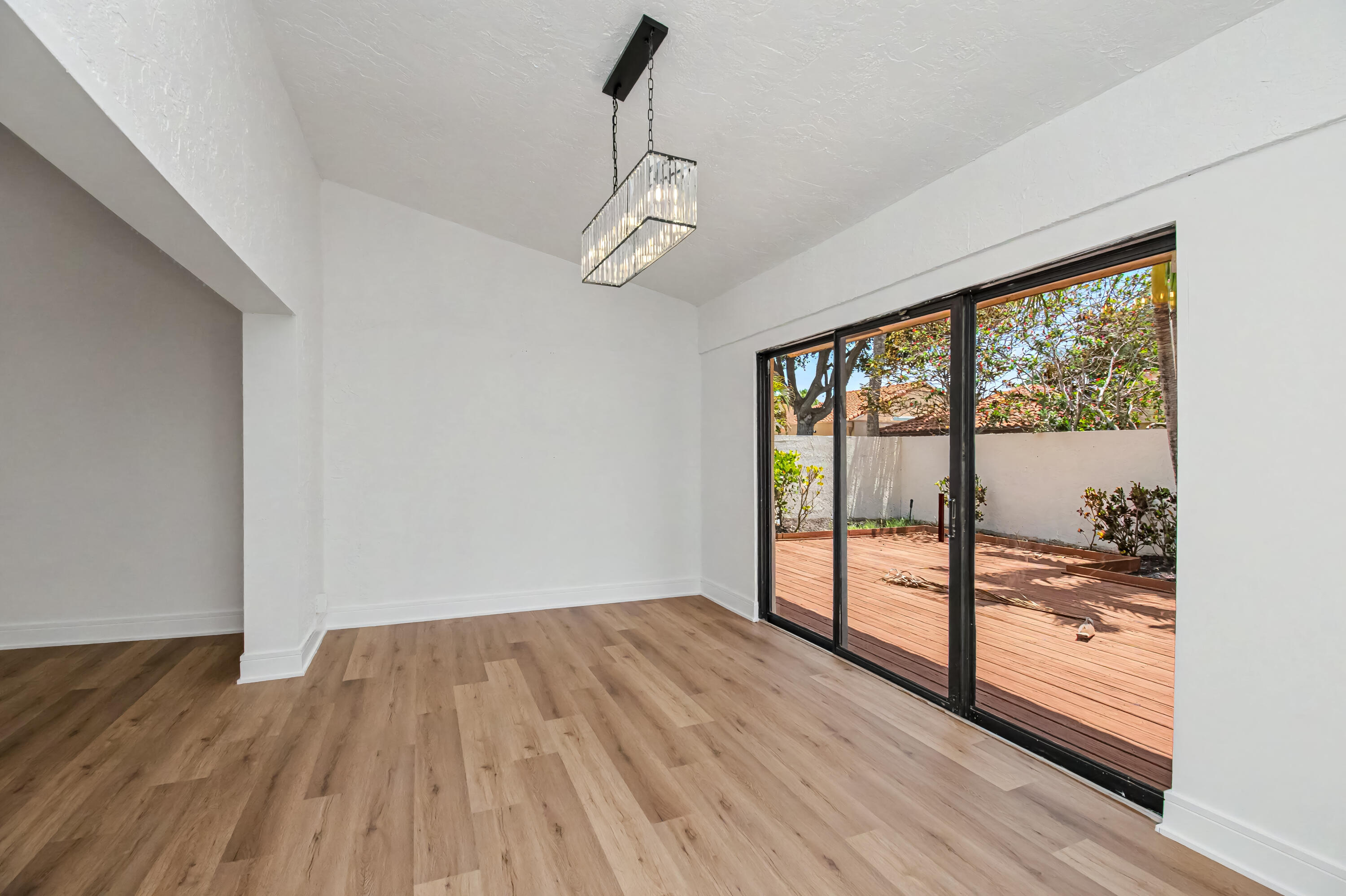 21440 Campo Allegro Drive