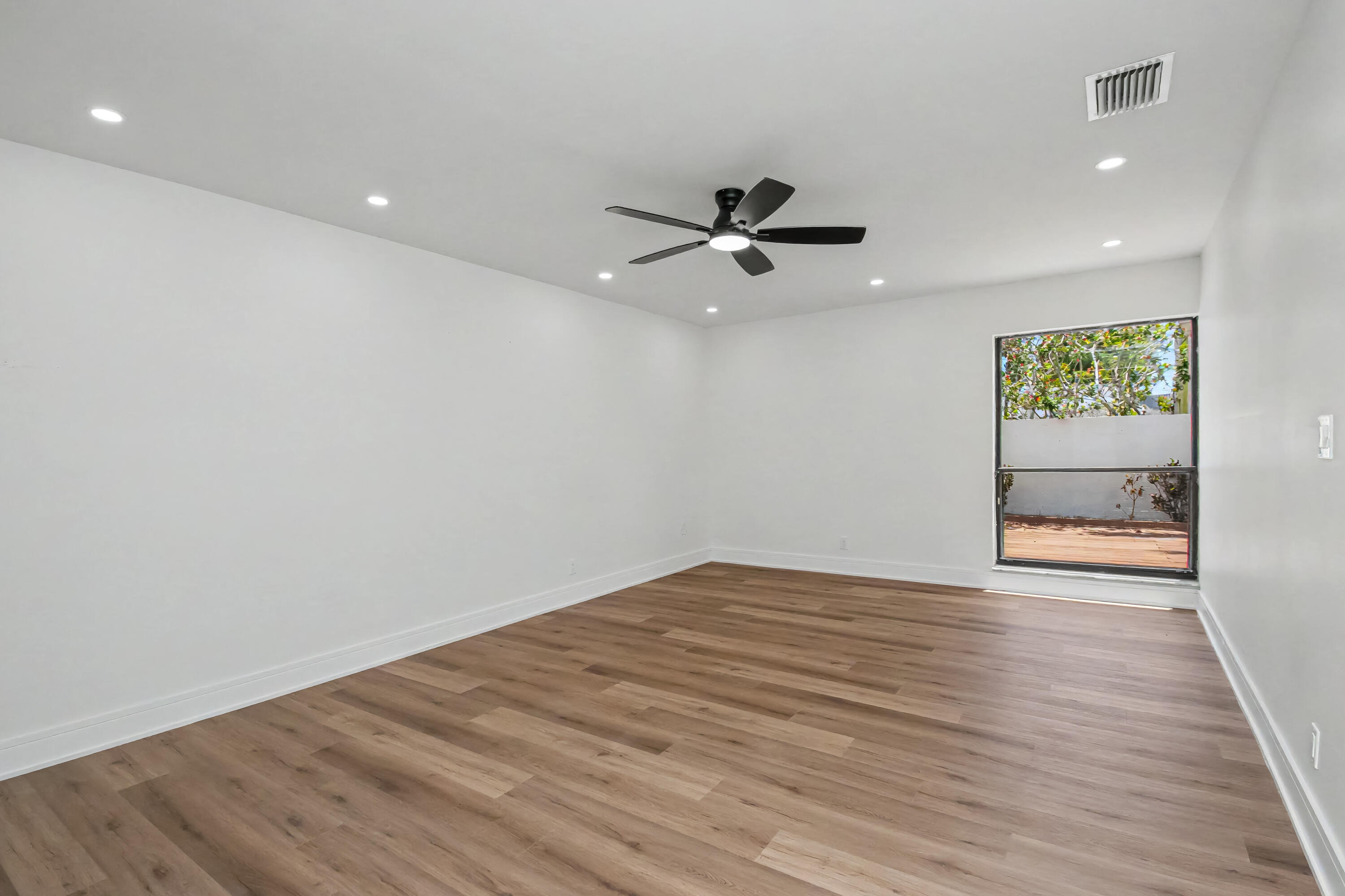 21440 Campo Allegro Drive