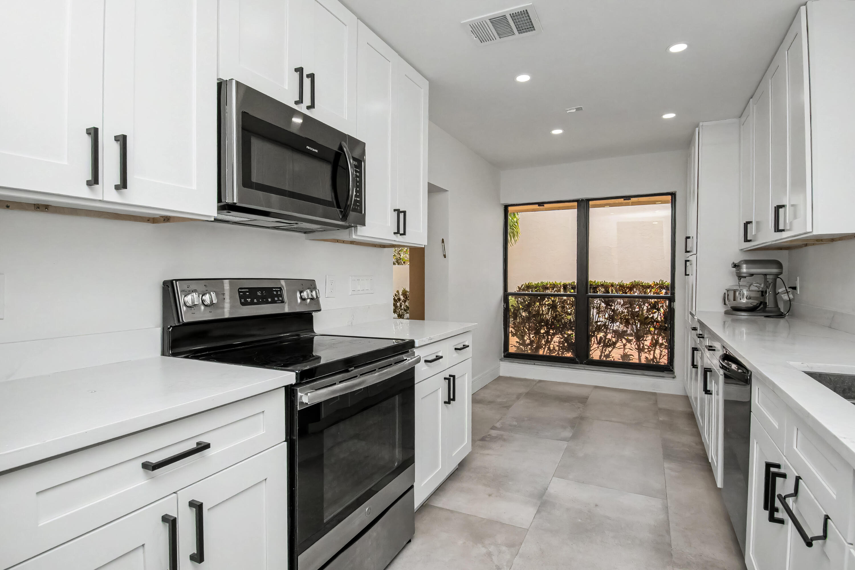 21440 Campo Allegro Drive