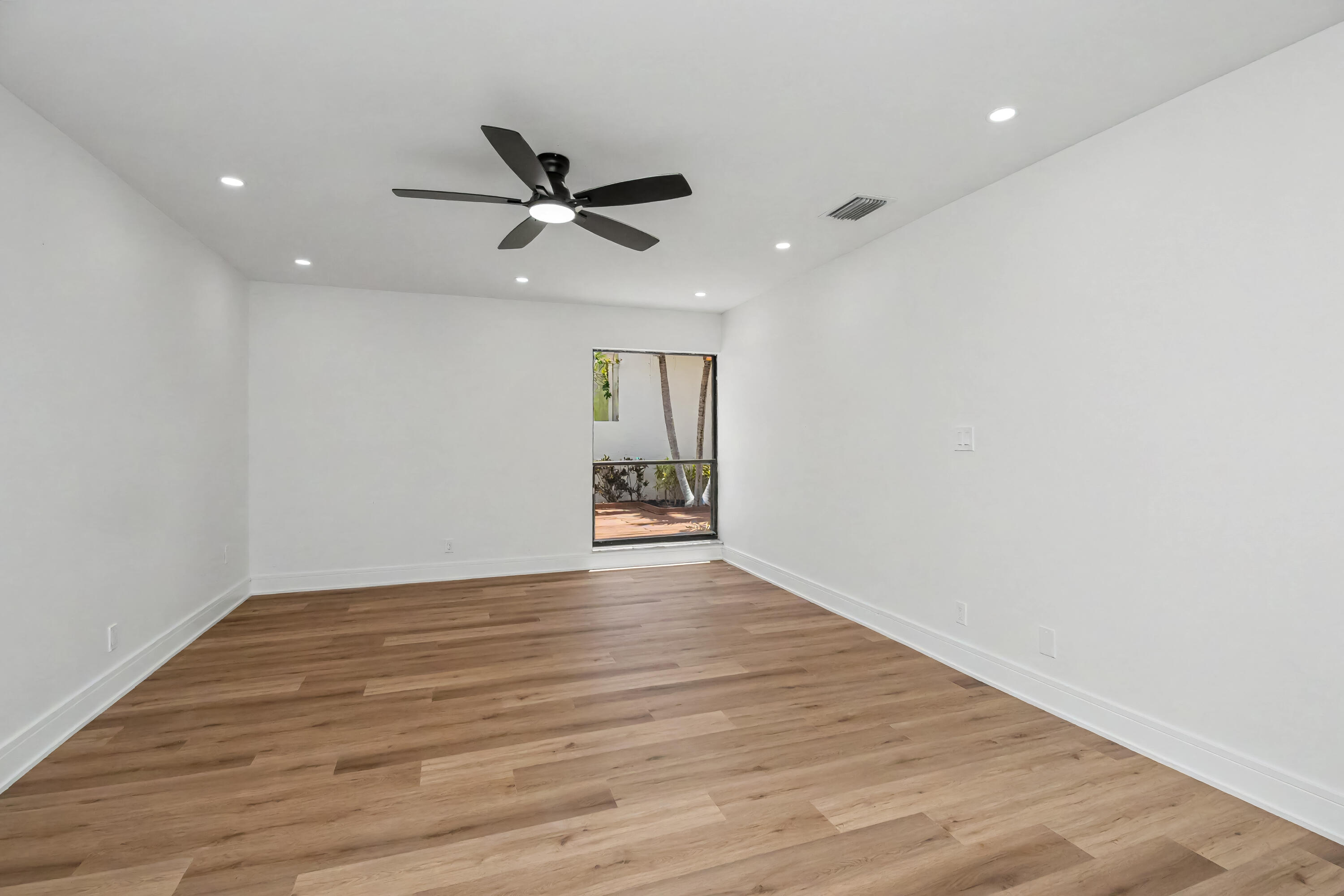 21440 Campo Allegro Drive