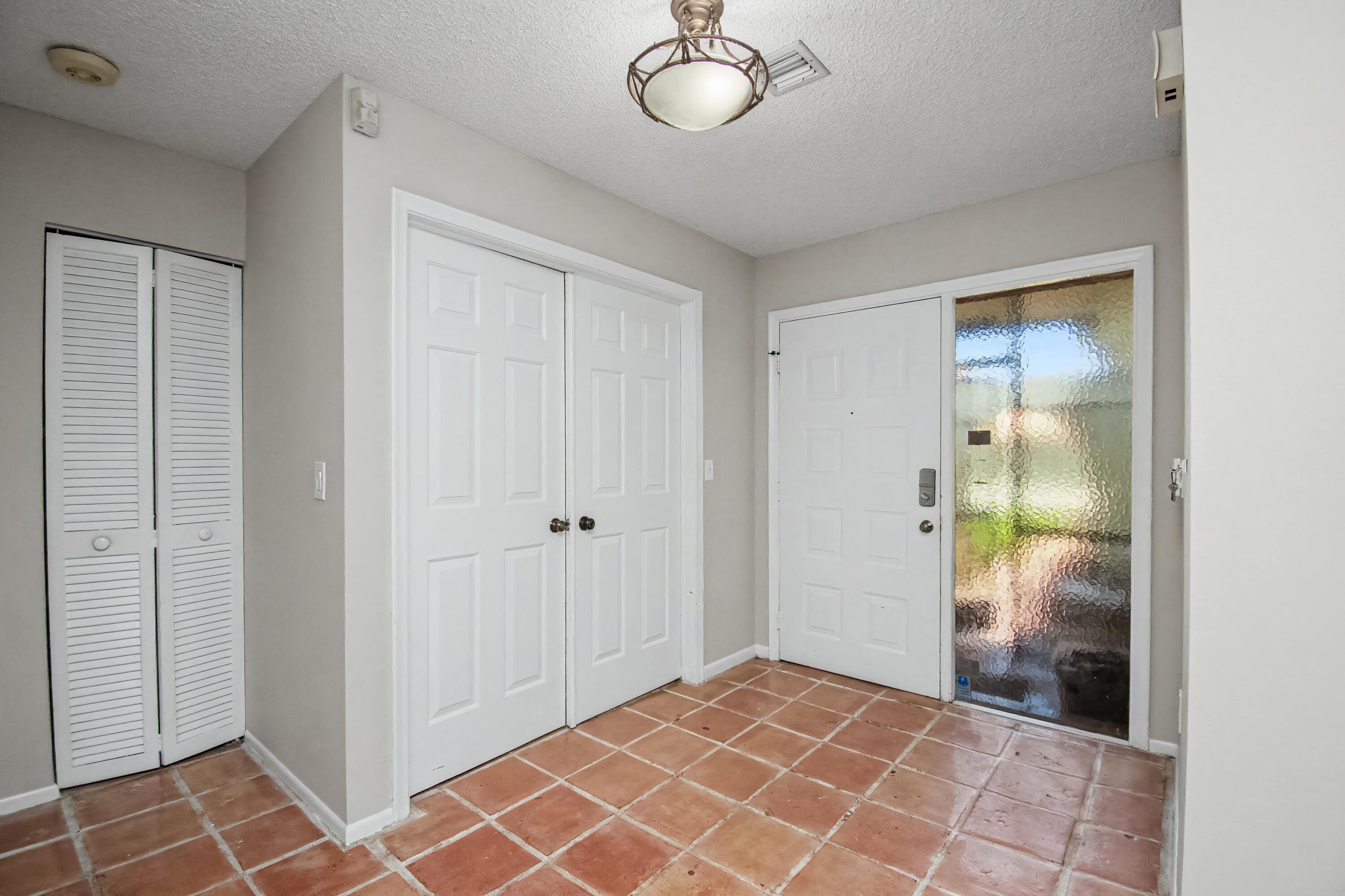 7407 SILVER WOODS Court