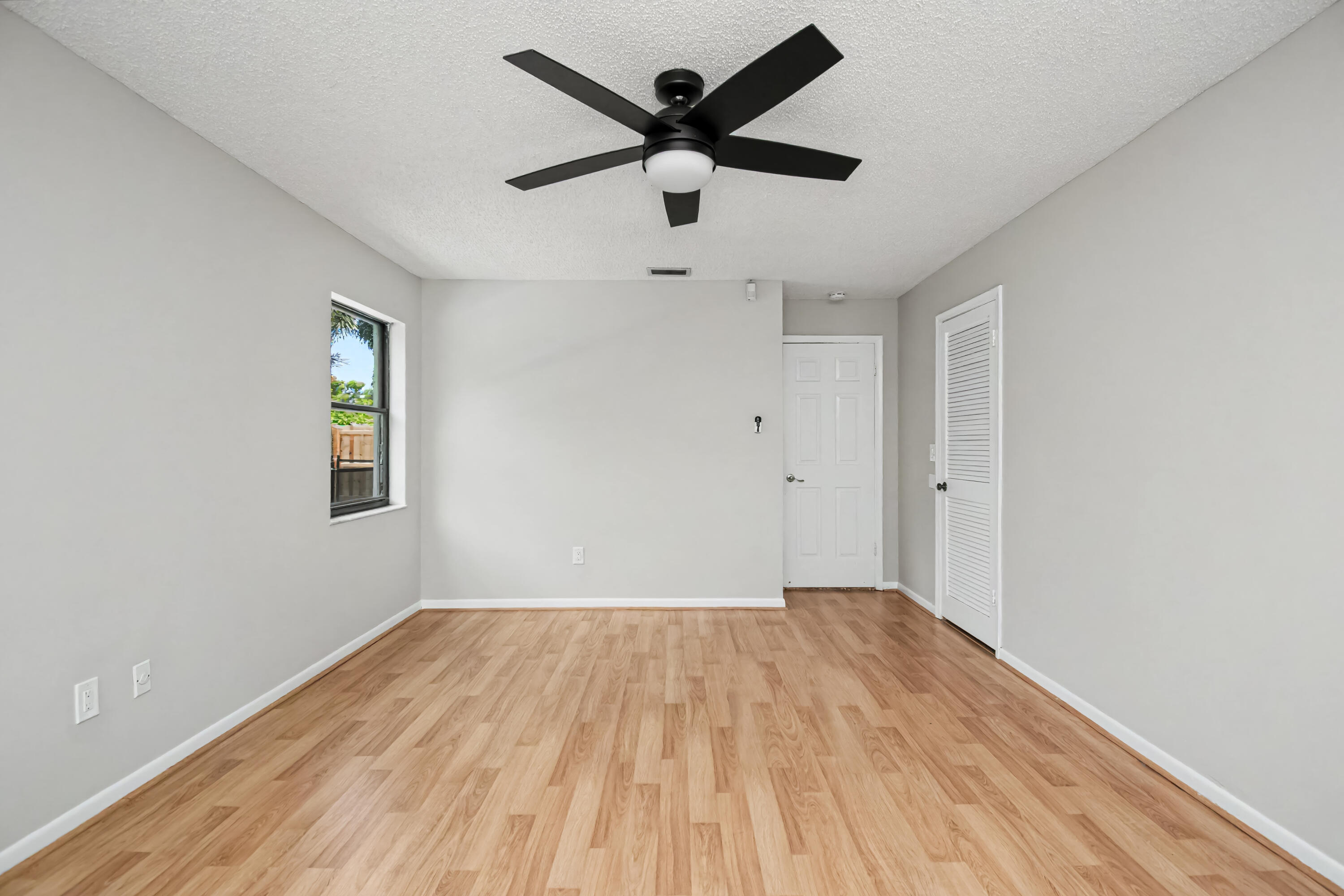 7407 SILVER WOODS Court