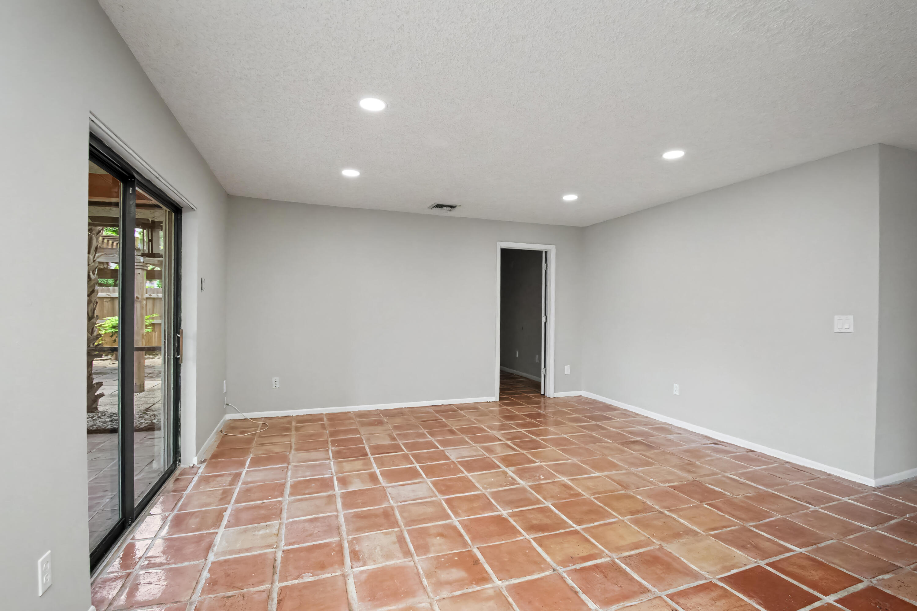 7407 SILVER WOODS Court