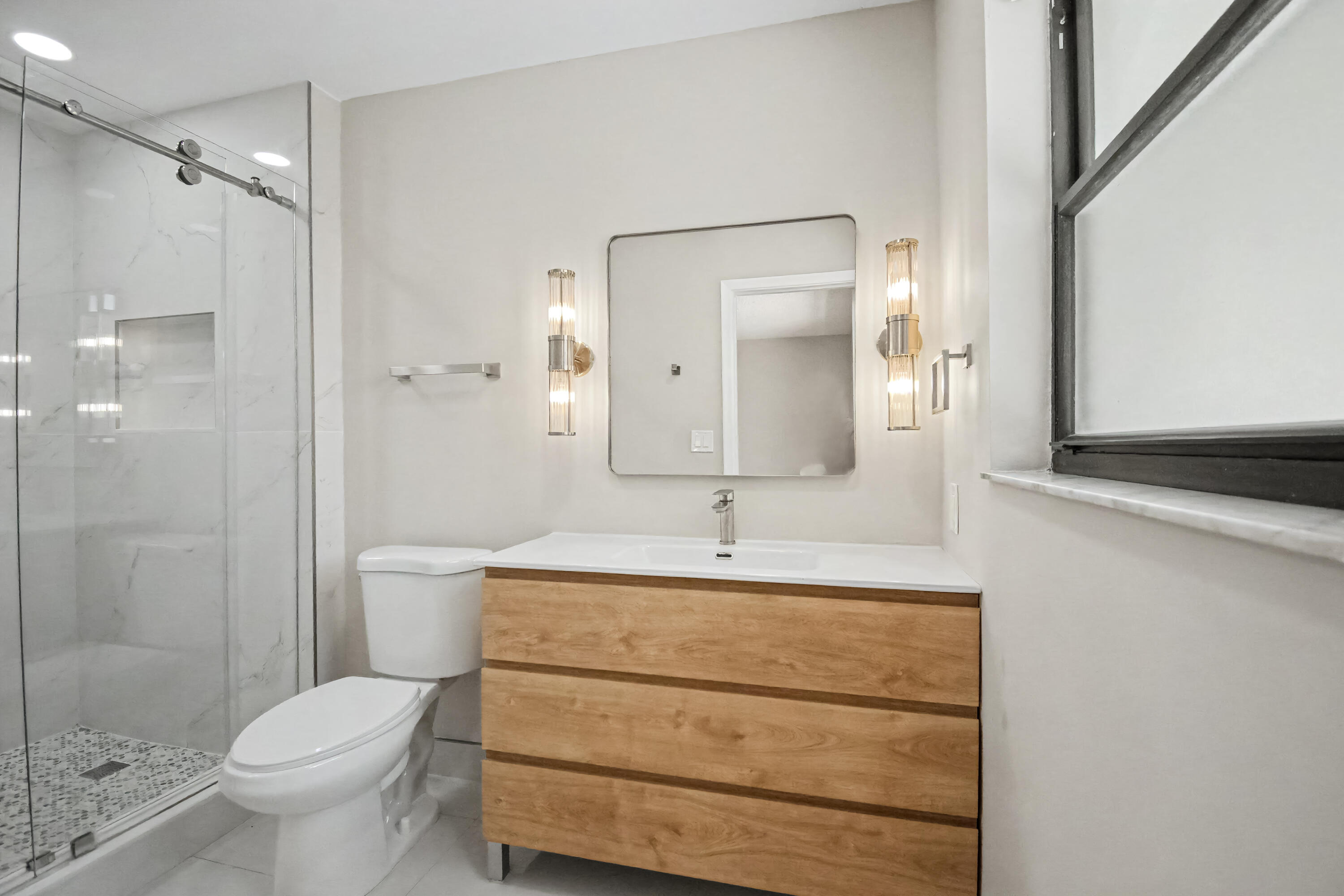 7407 SILVER WOODS Court