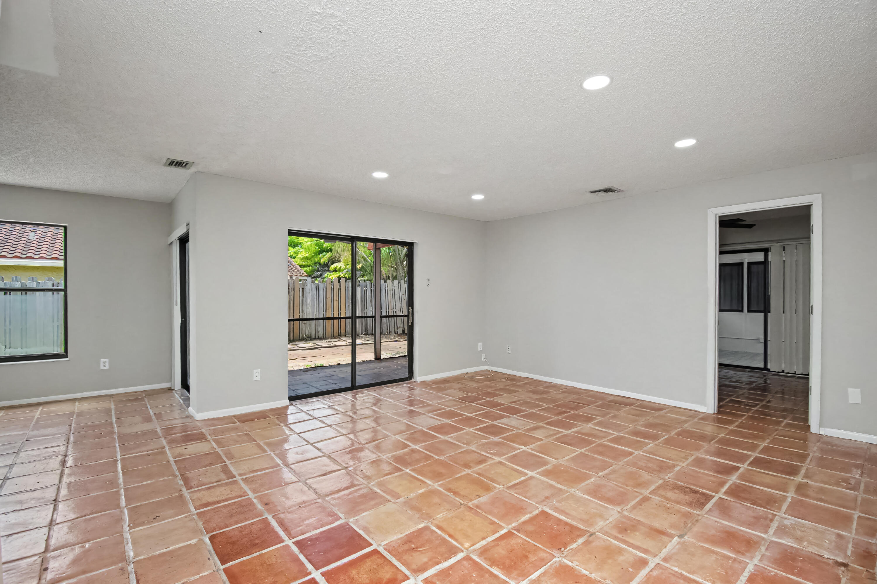 7407 SILVER WOODS Court