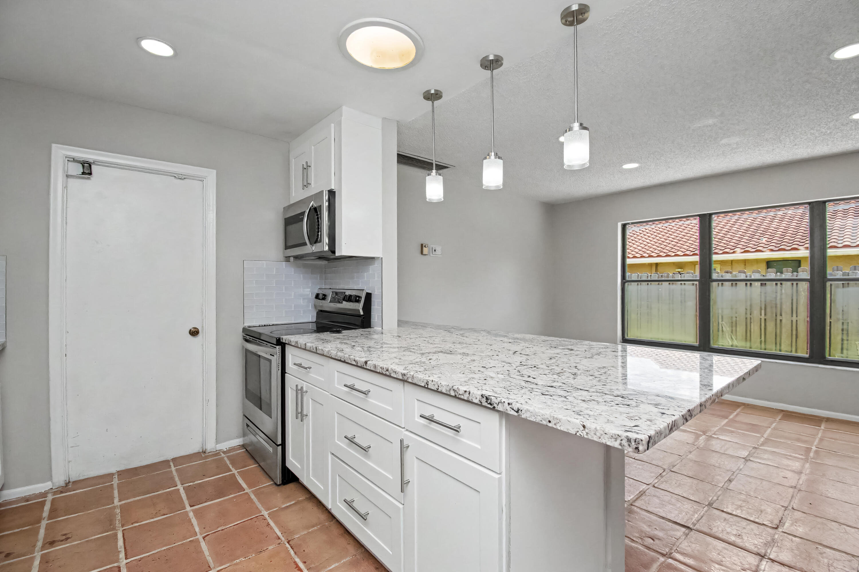 7407 SILVER WOODS Court