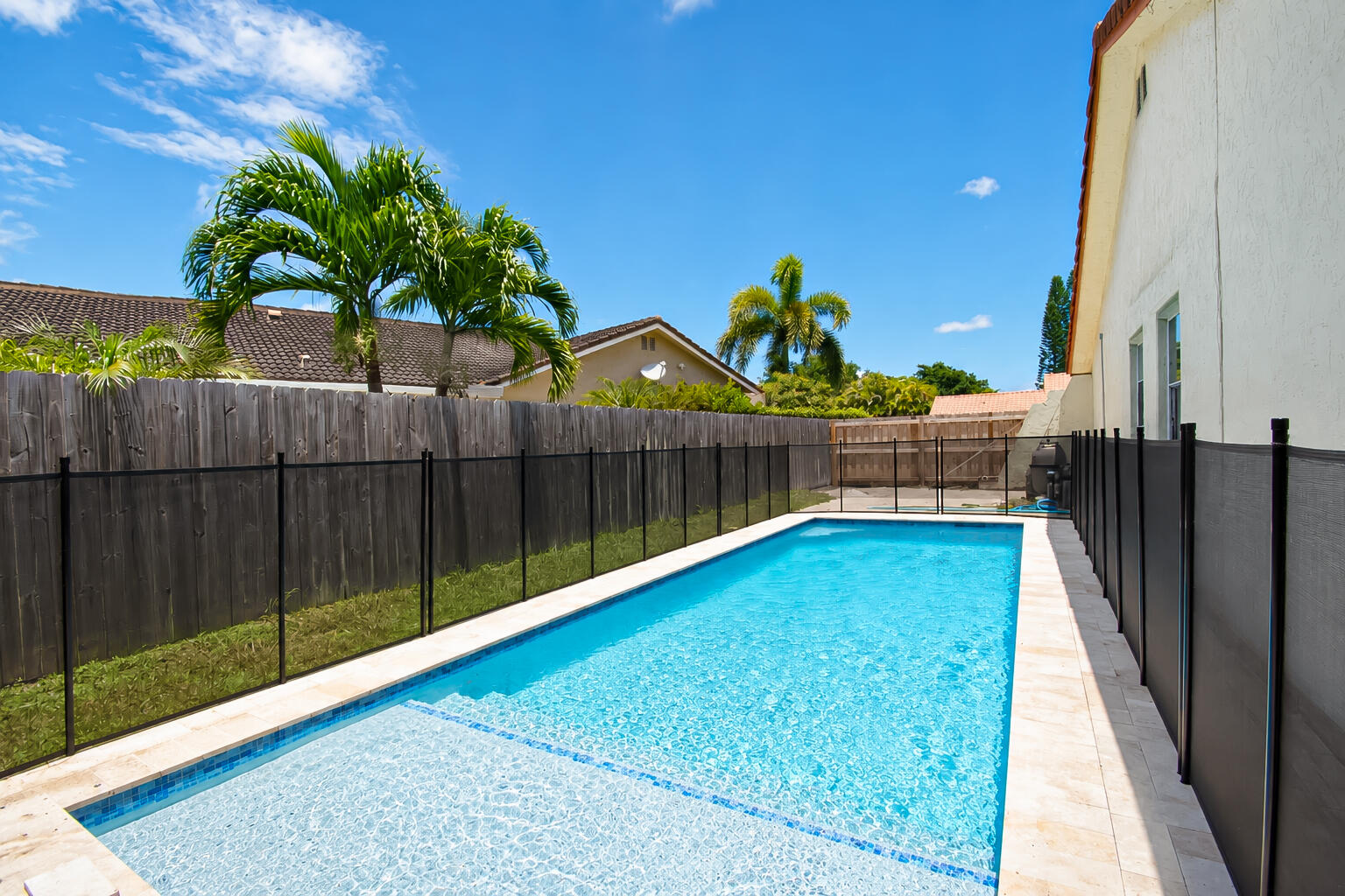 7407 SILVER WOODS Court