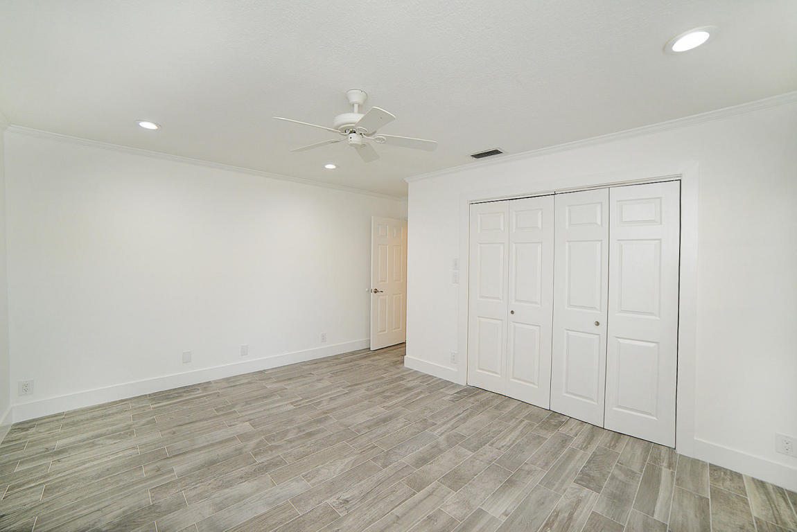 6943 Giralda Circle