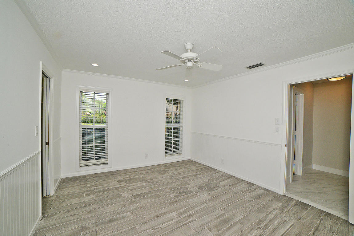 6943 Giralda Circle