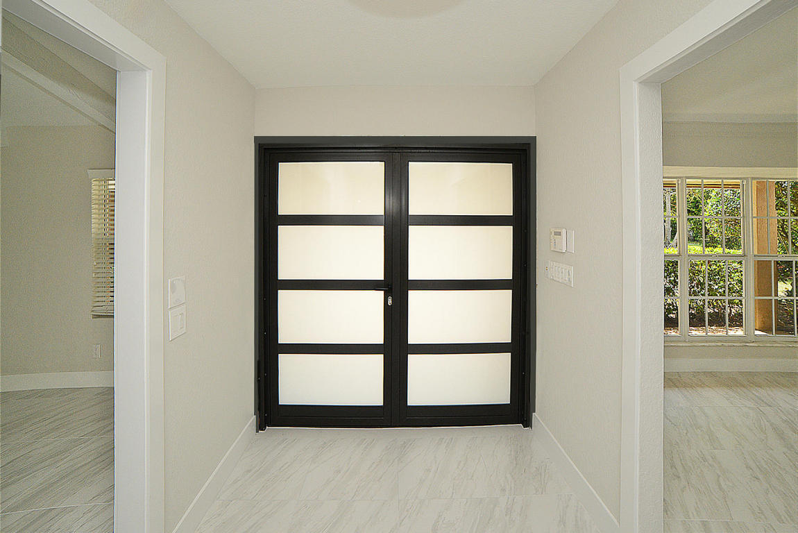 6943 Giralda Circle