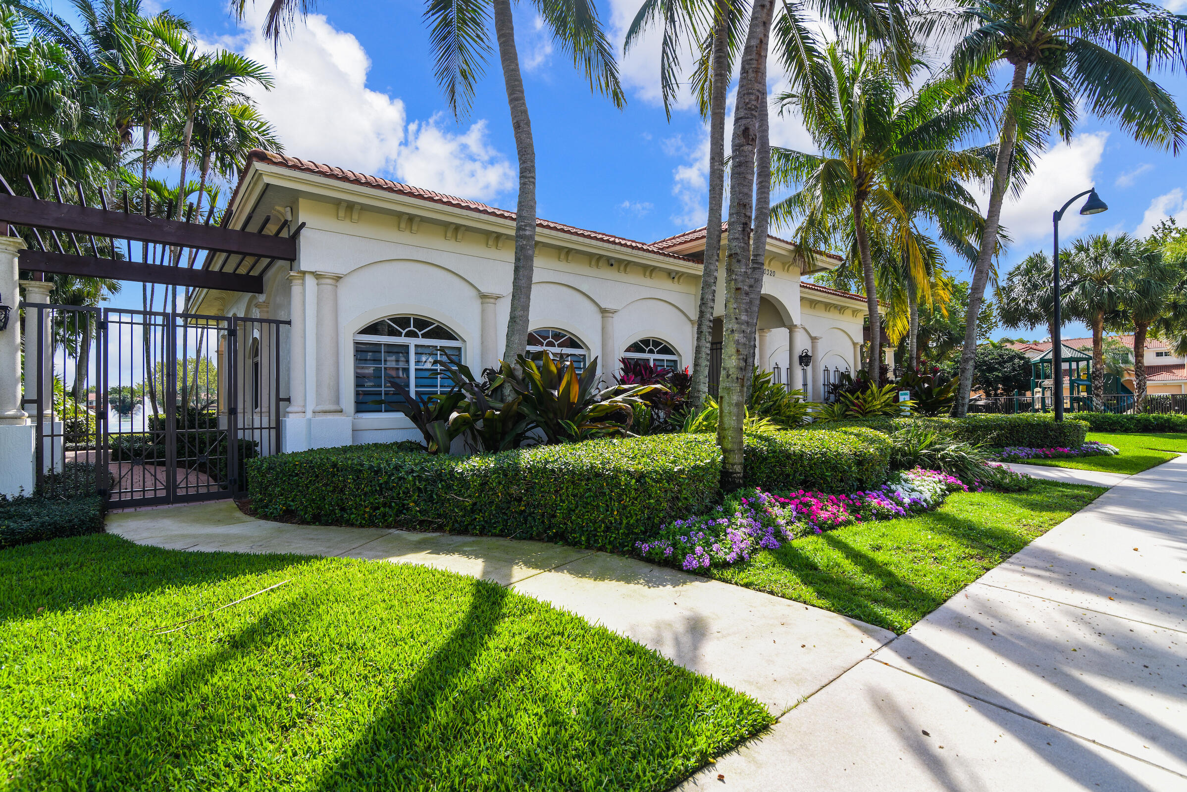 7392 BRIELLA Drive