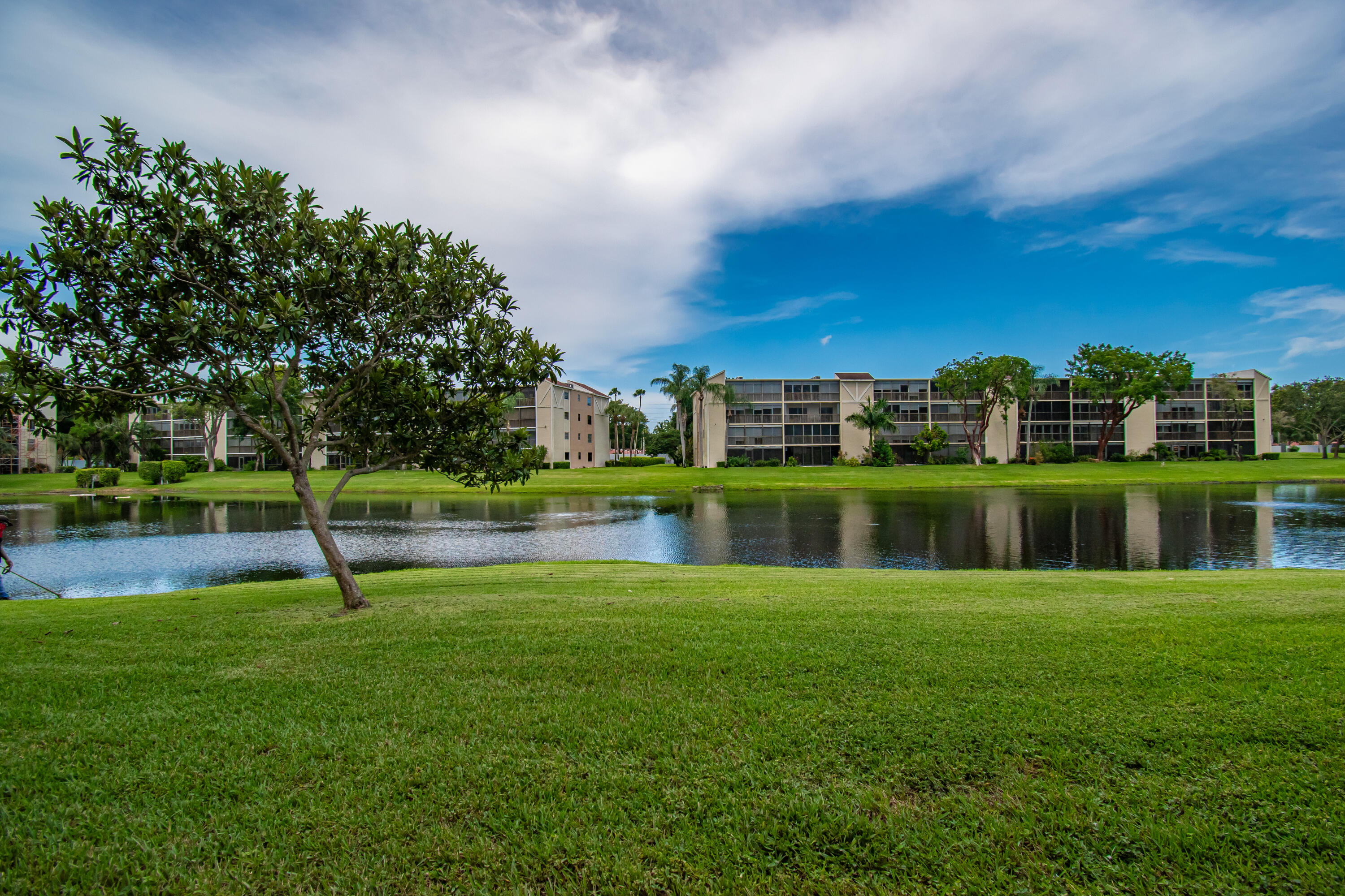 14360 Strathmore Lane 102