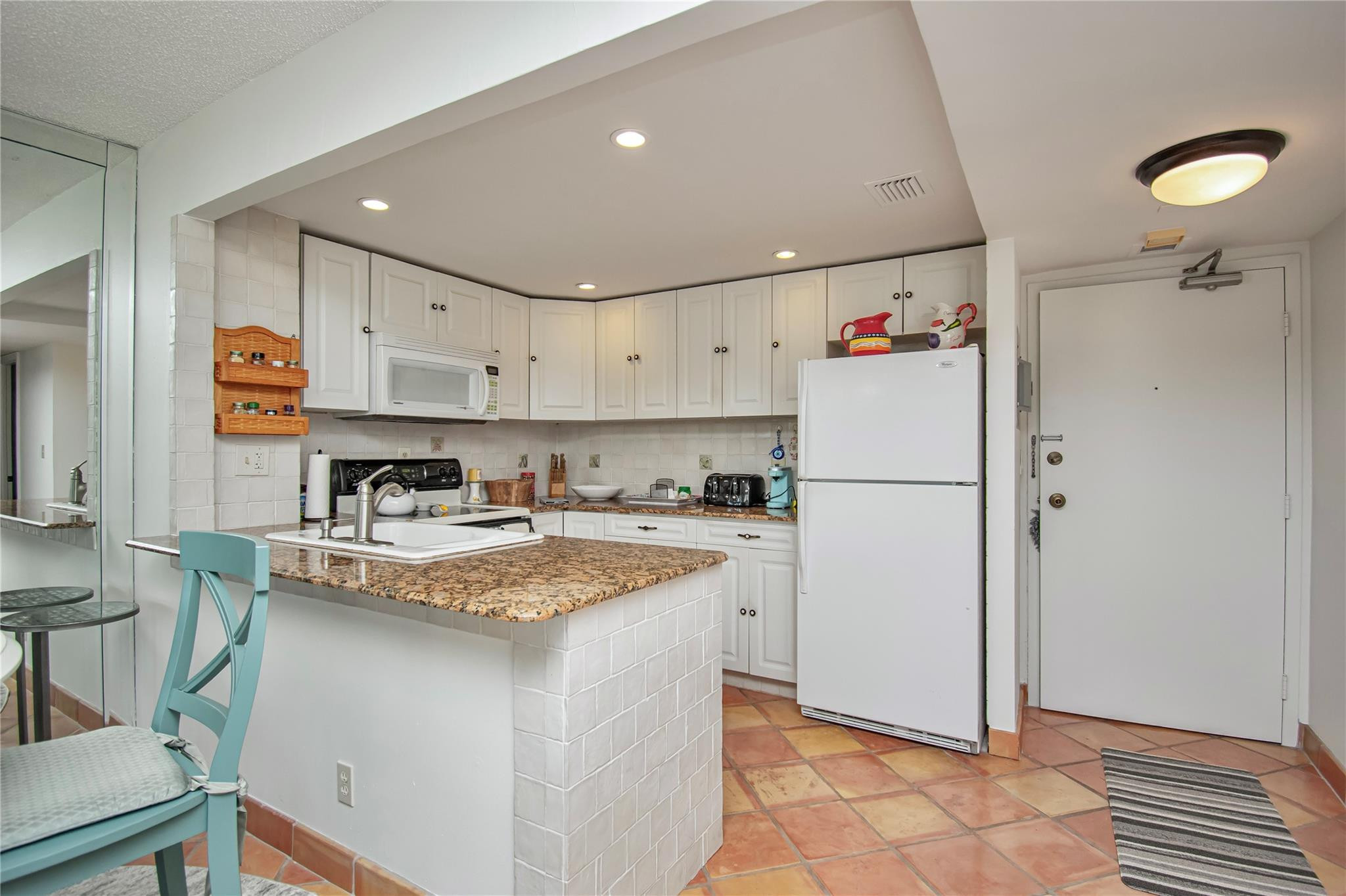 3540 Ocean Boulevard 303