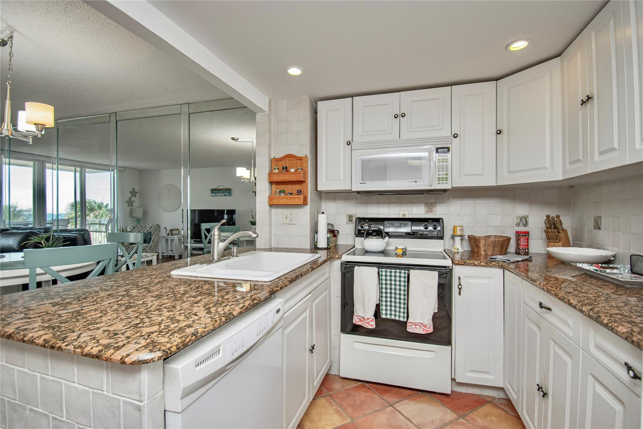 3540 Ocean Boulevard 303