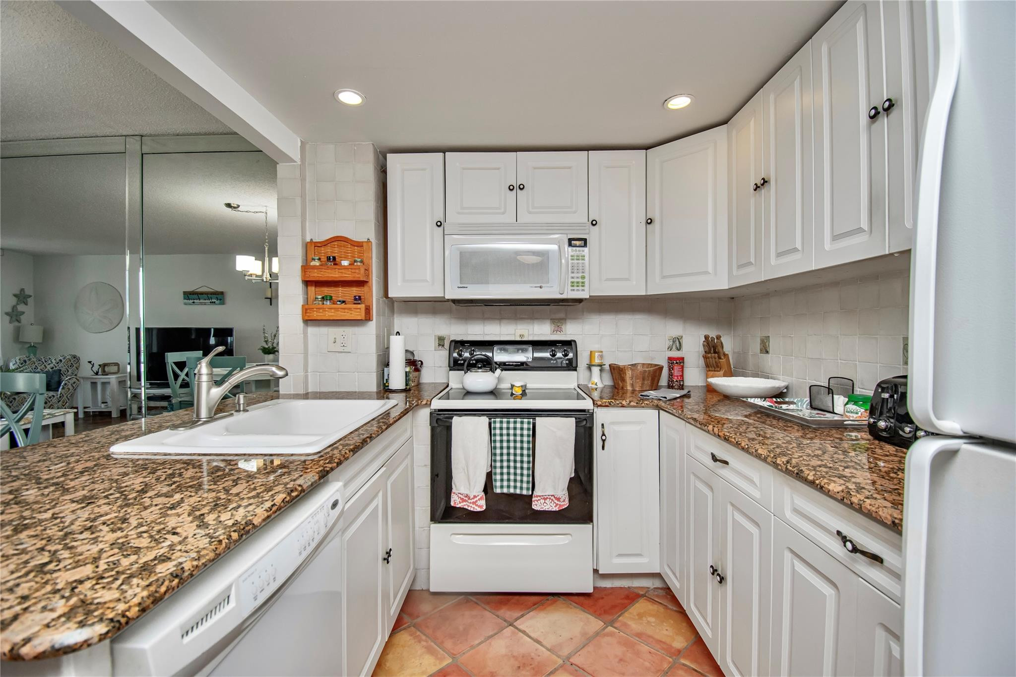 3540 Ocean Boulevard 303