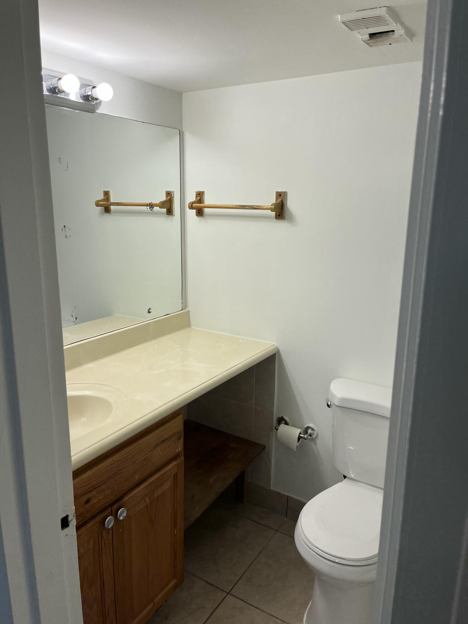 4307 NW 9th Avenue 3-1-A