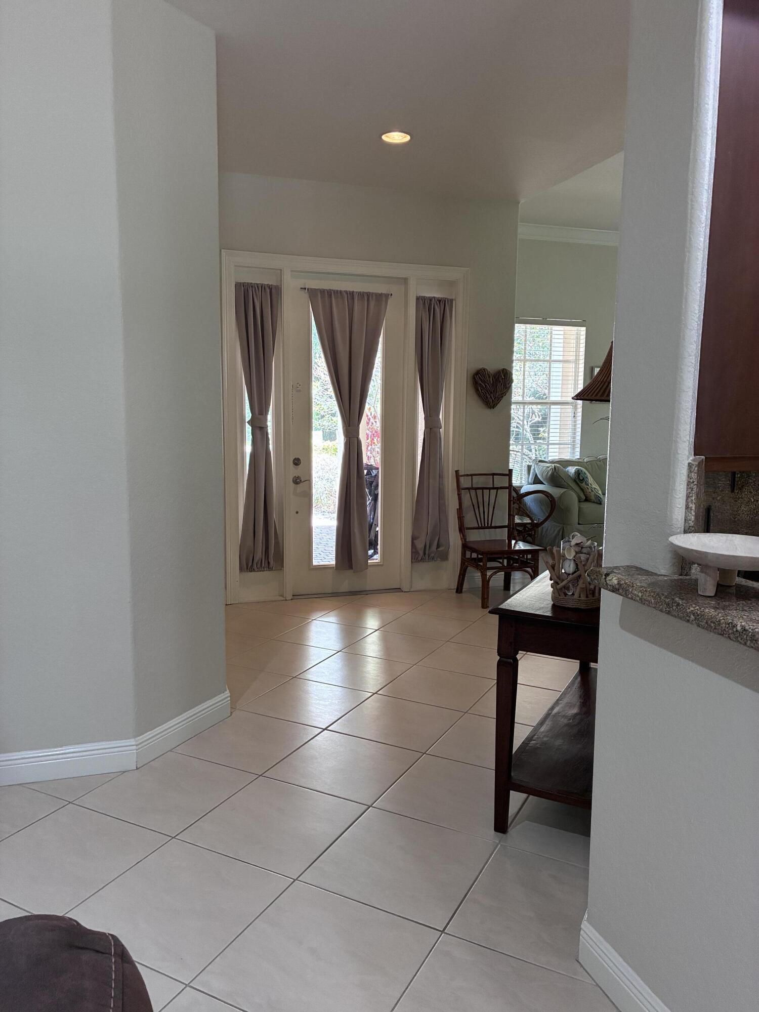 6937 MONMOUTH Road