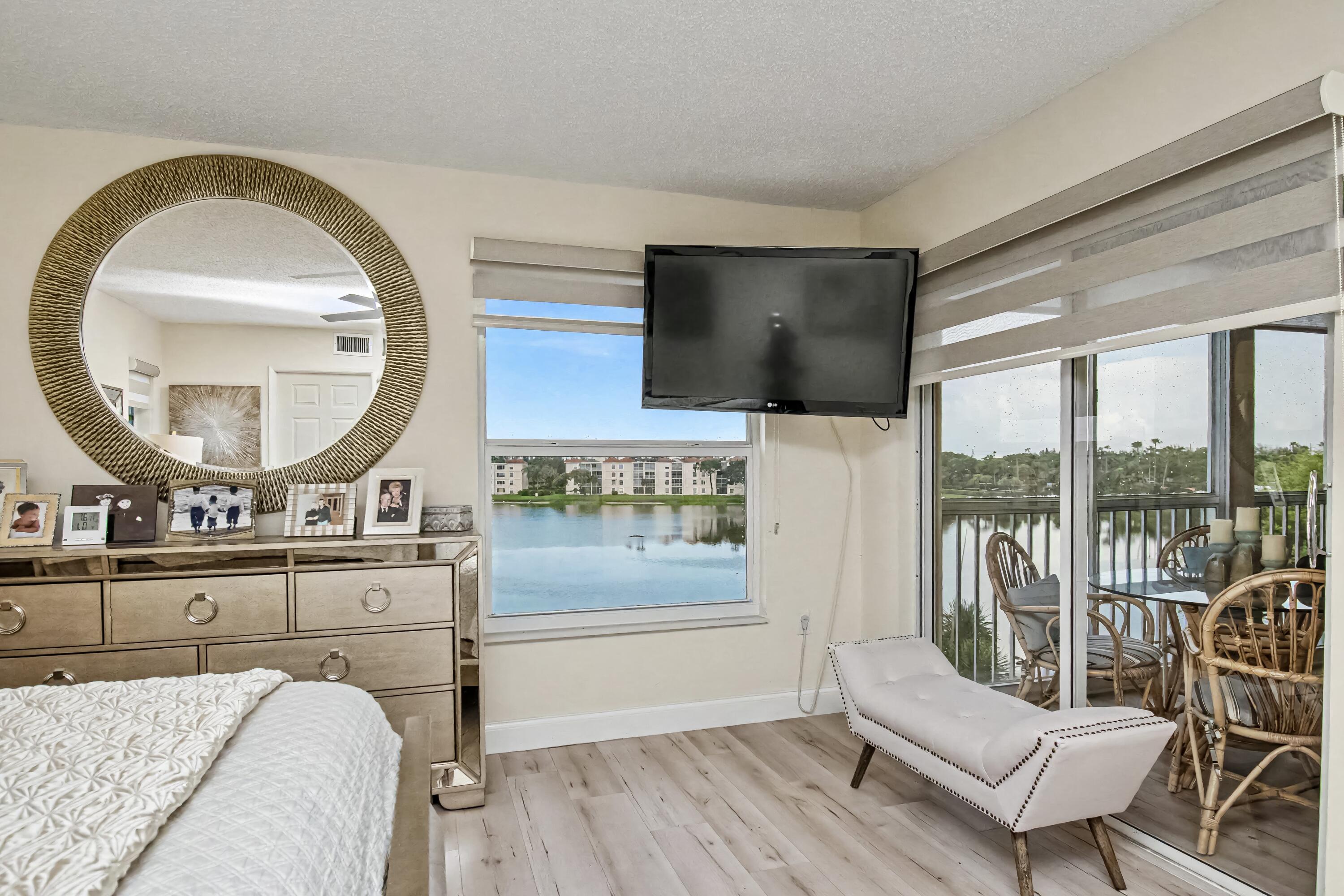 14112 Huntington Pointe Drive 401