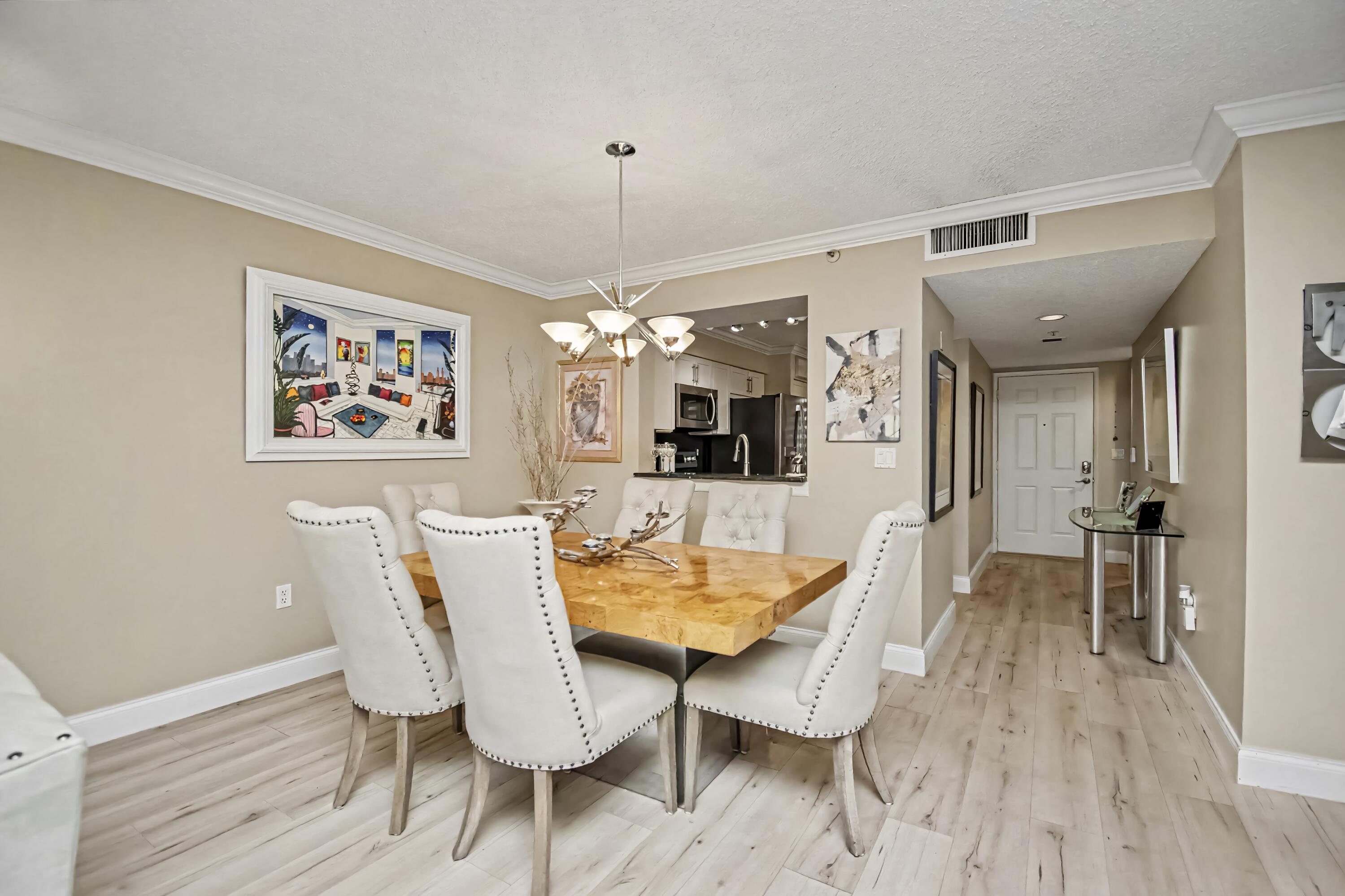14112 Huntington Pointe Drive 401