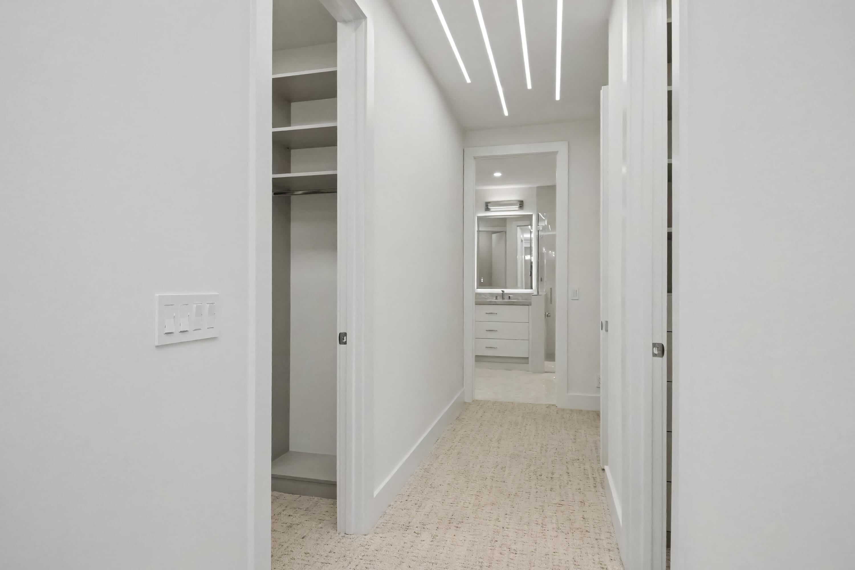 16053 VILLA VIZCAYA Place