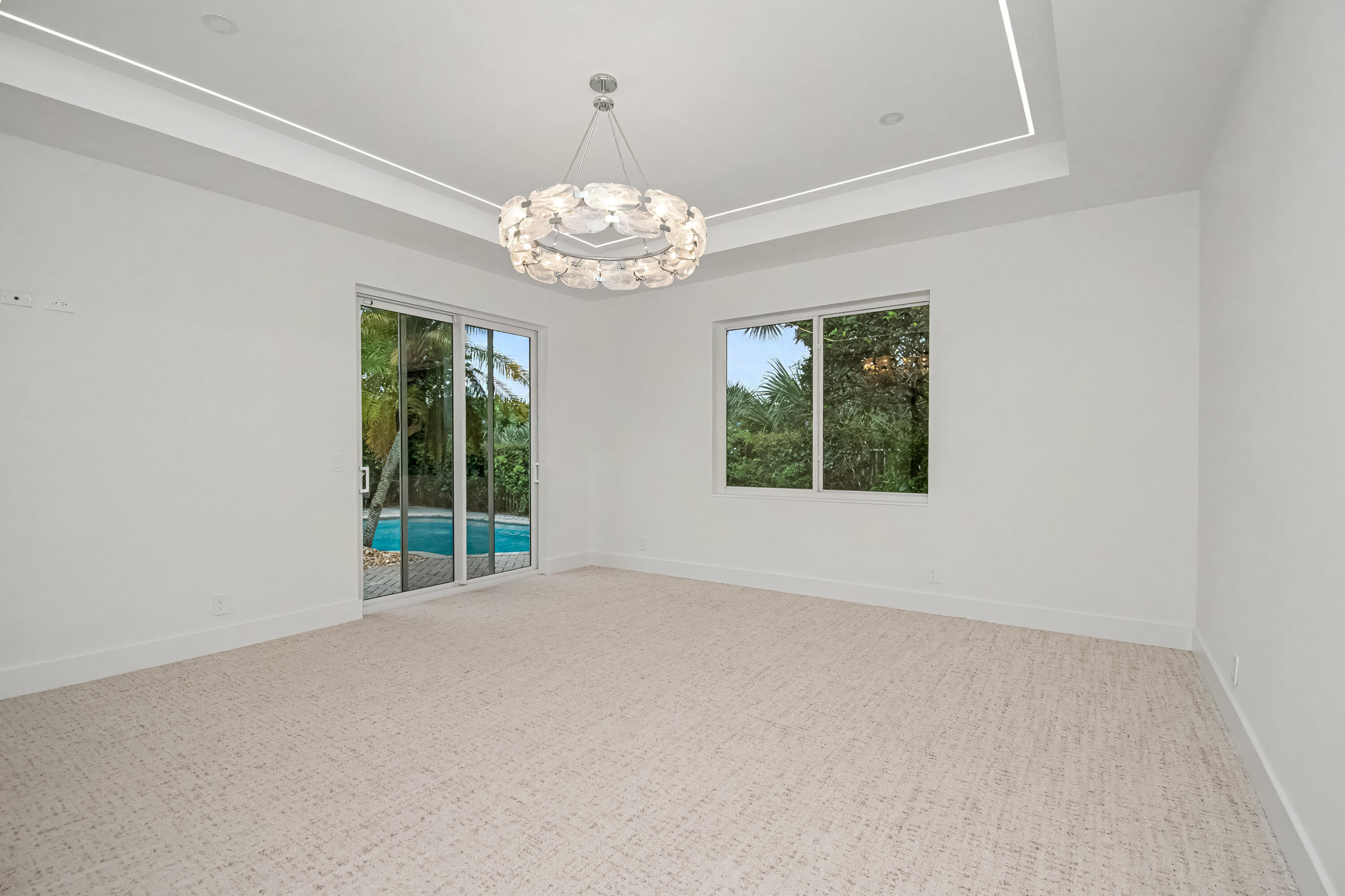 16053 VILLA VIZCAYA Place