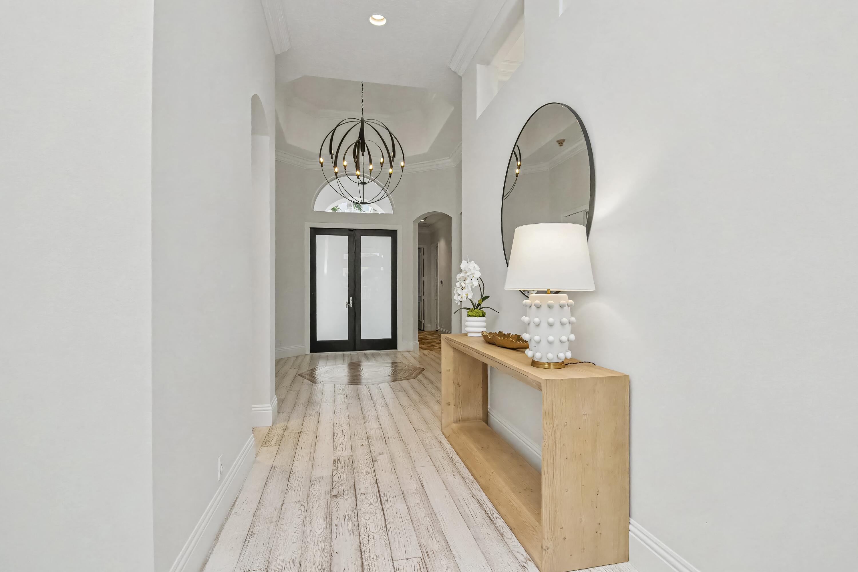 7952 VILLA D ESTE Way
