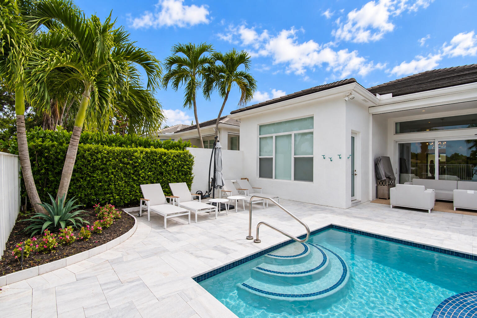 7952 VILLA D ESTE Way