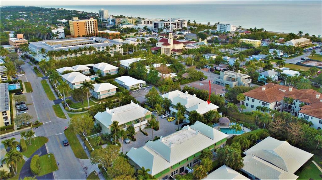 115 Venetian Dr 4 or G