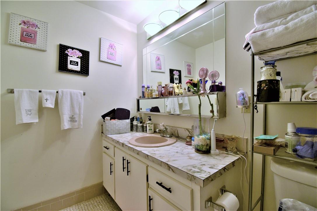 6127 Overland Pl 6127