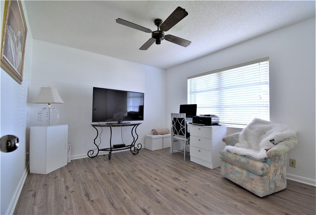 6127 Overland Pl 6127