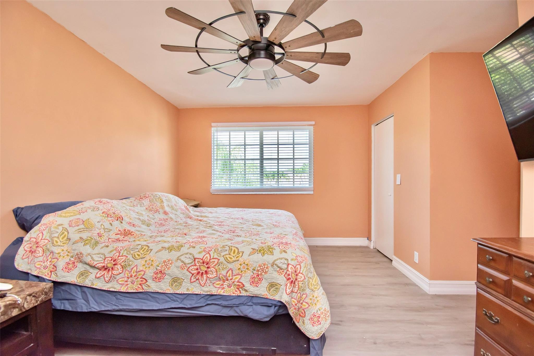 4722 SW 13th Ct 4722