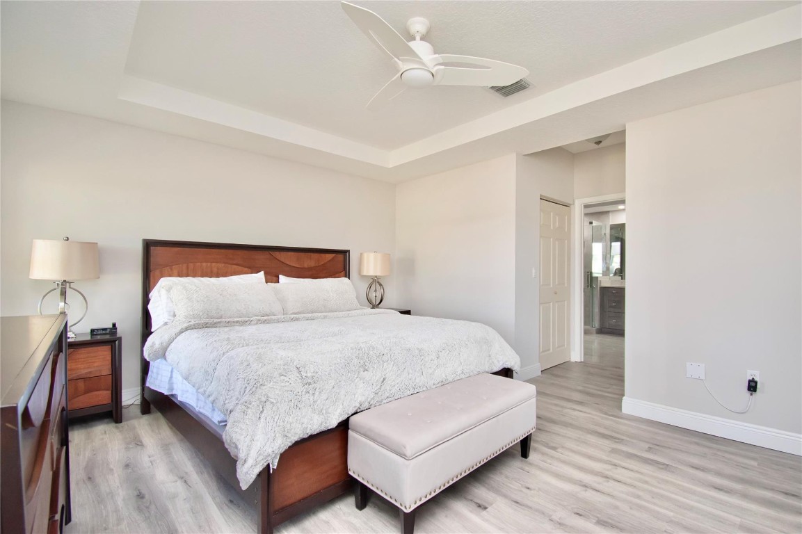 12492 Crystal Pointe Dr 201