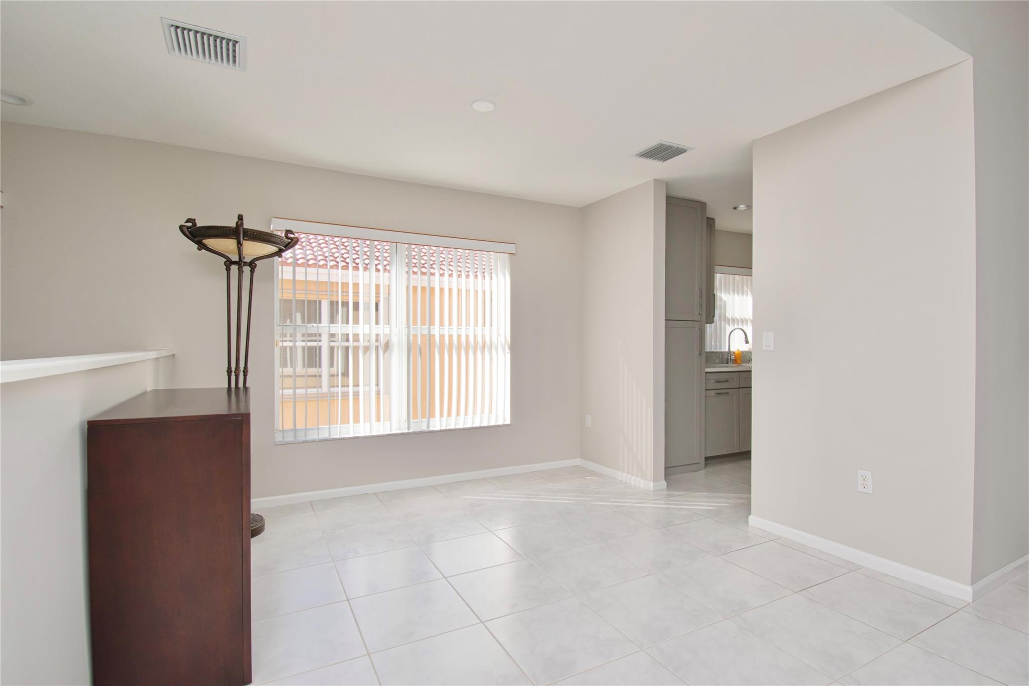 12492 Crystal Pointe Dr 201