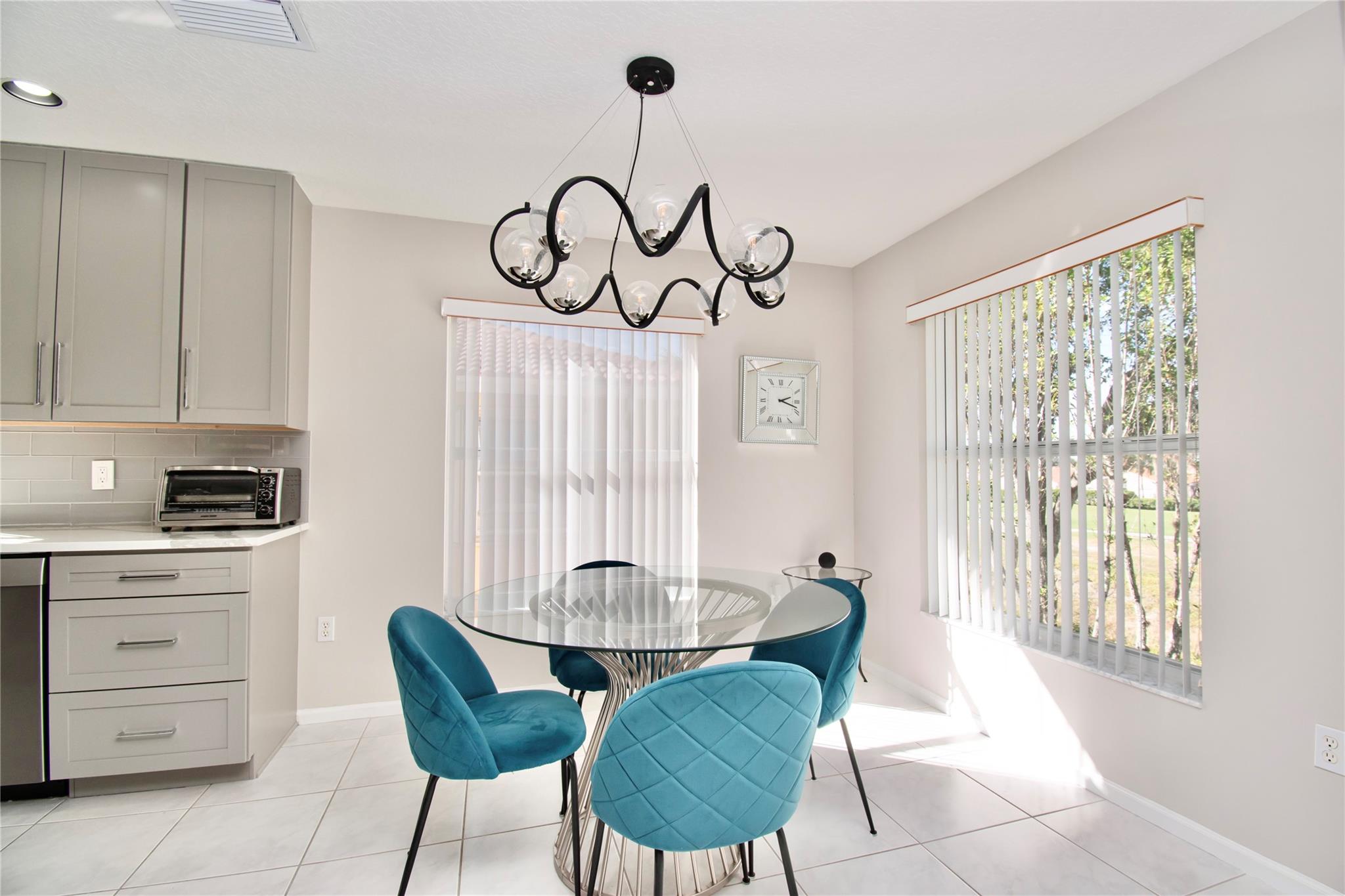 12492 Crystal Pointe Dr 201