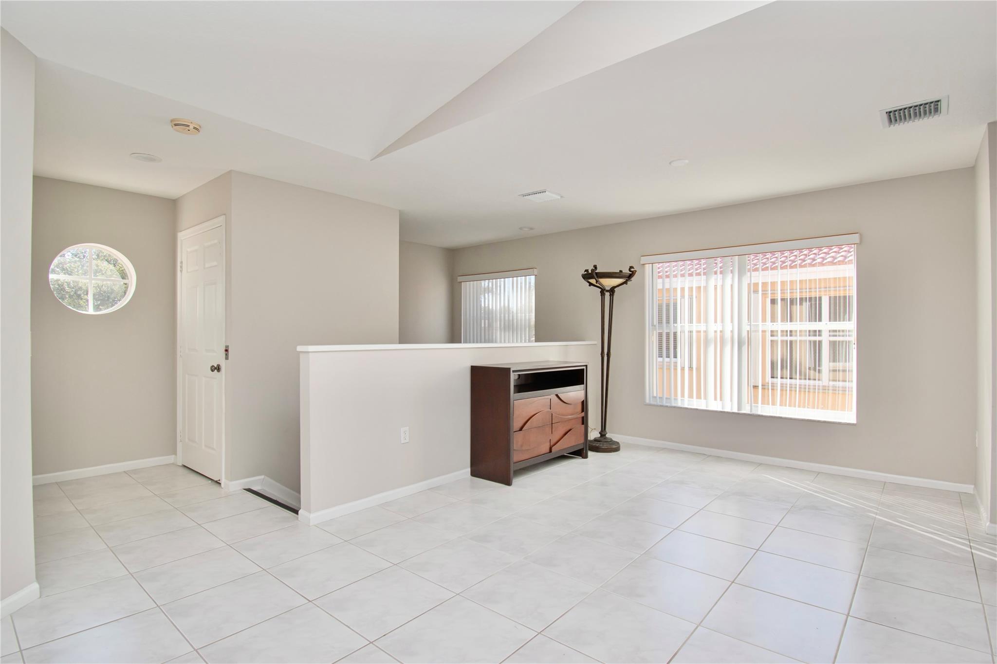 12492 Crystal Pointe Dr 201