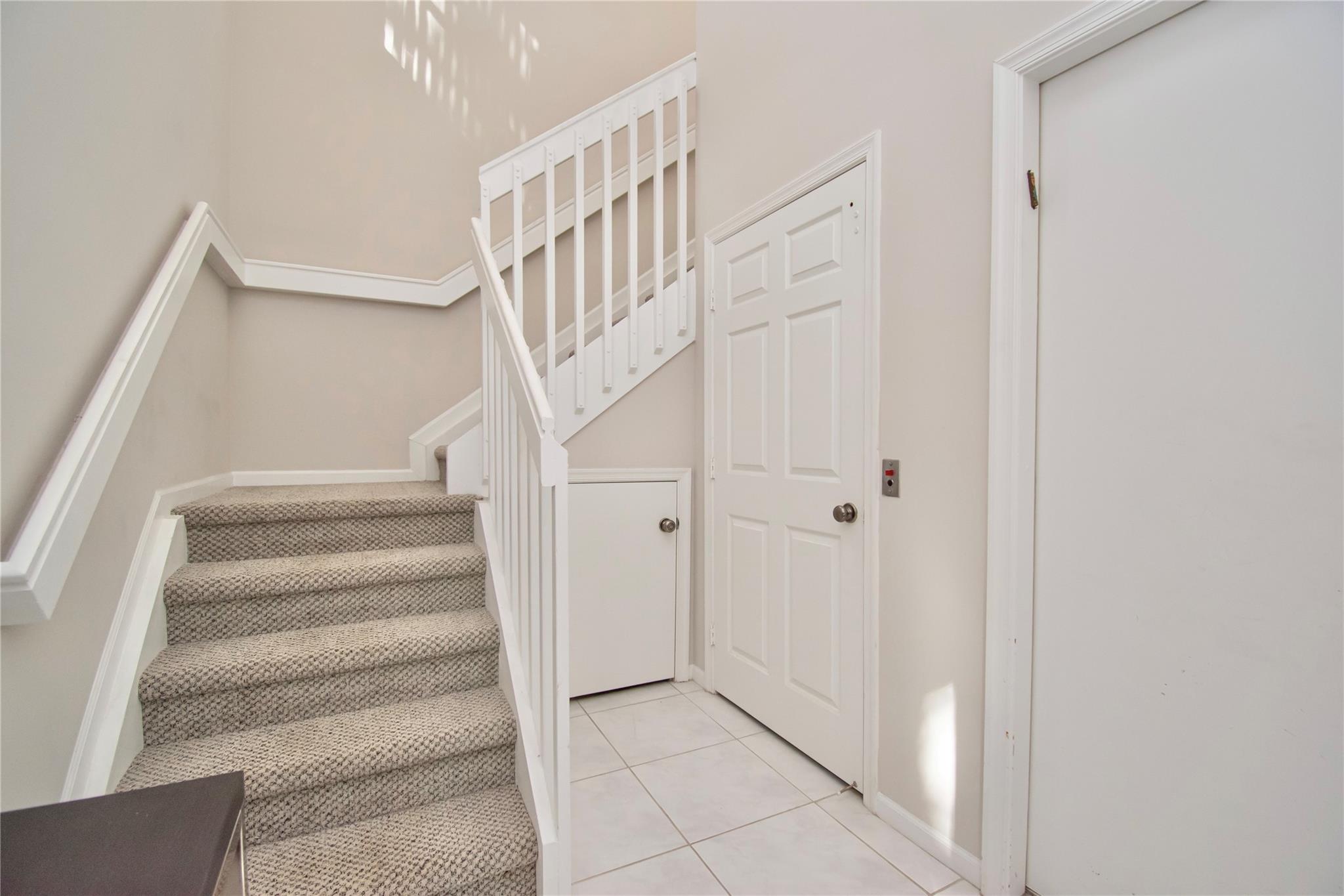 12492 Crystal Pointe Dr 201