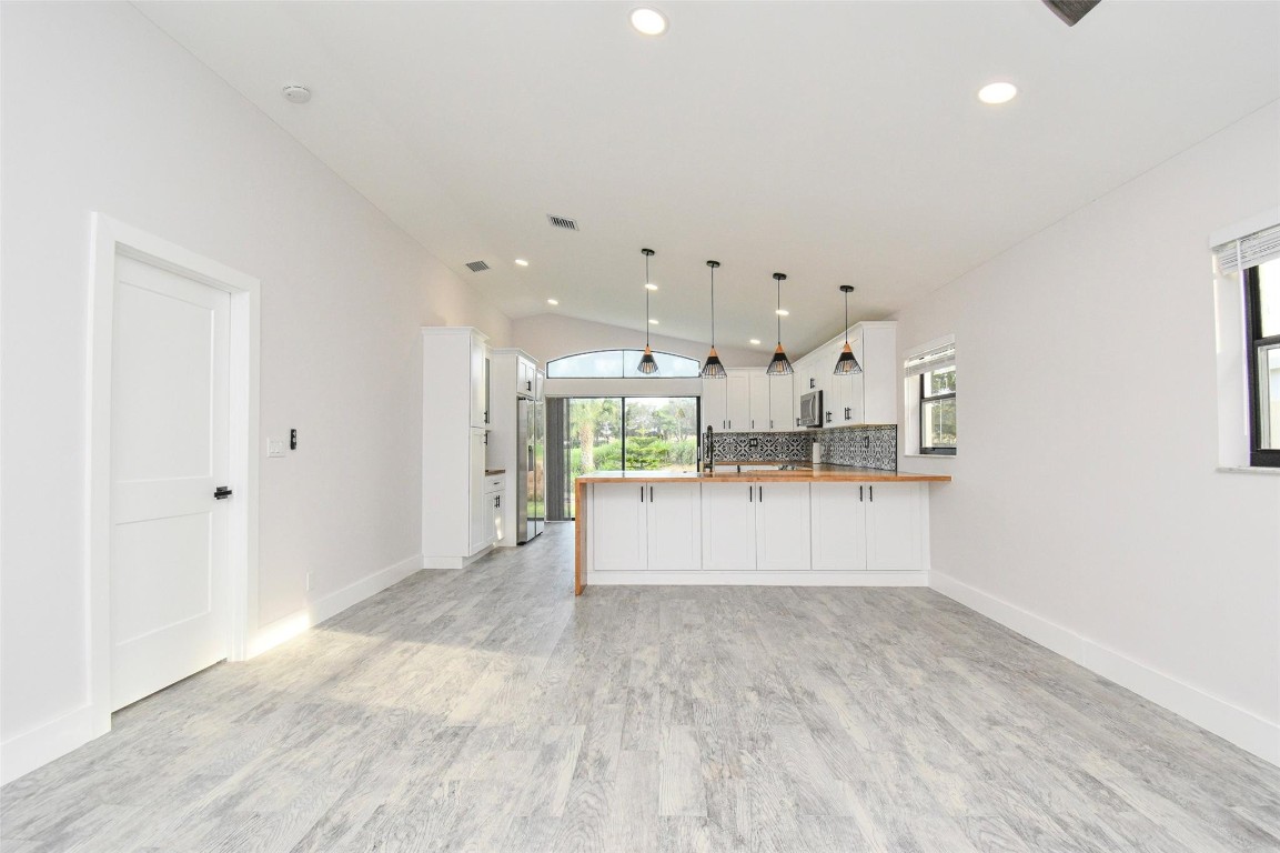 8161 Pelican Harbour Drive