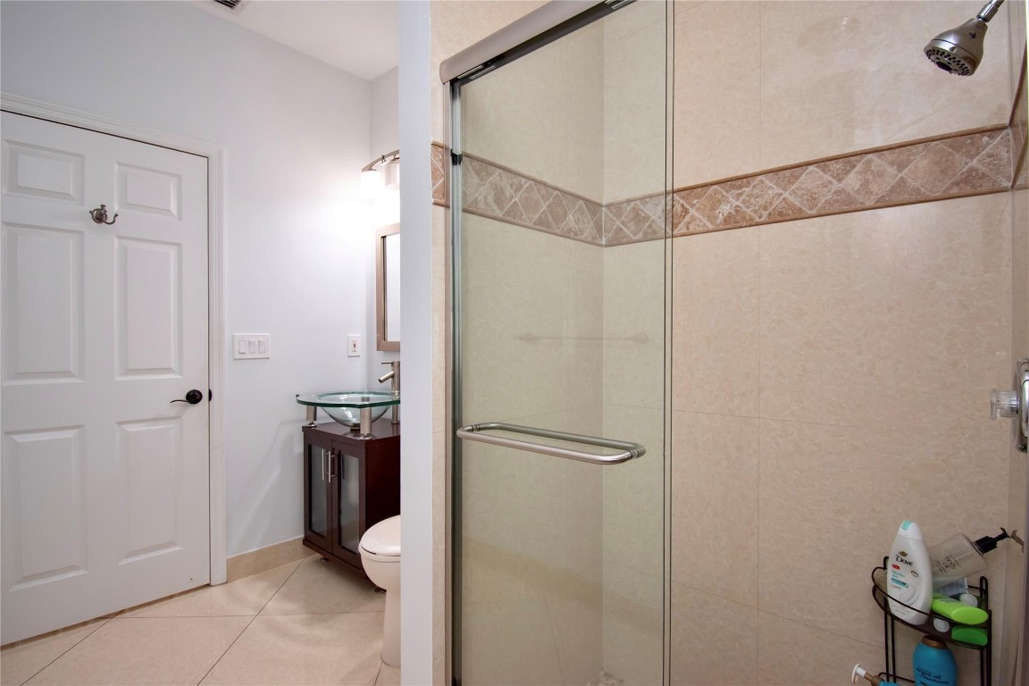 12372 Cascades Pointe Dr