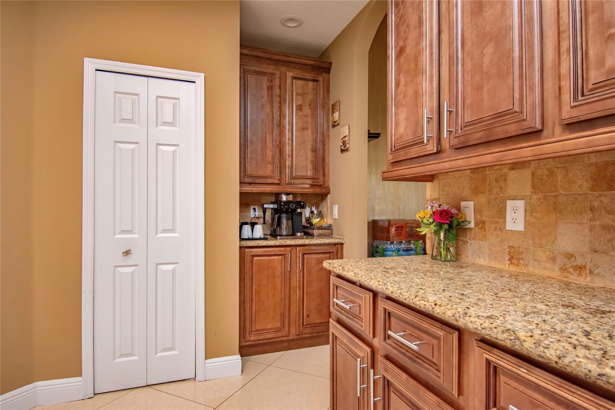 12372 Cascades Pointe Dr