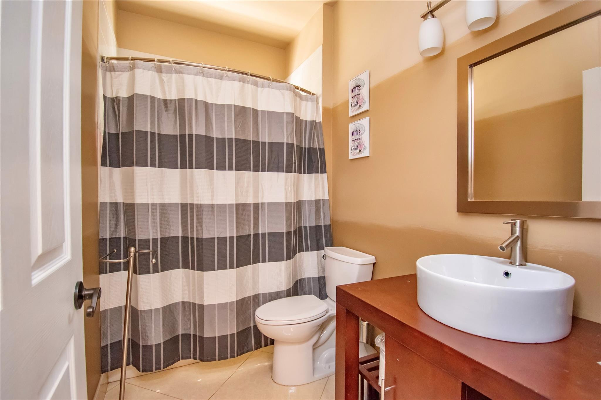 12372 Cascades Pointe Dr