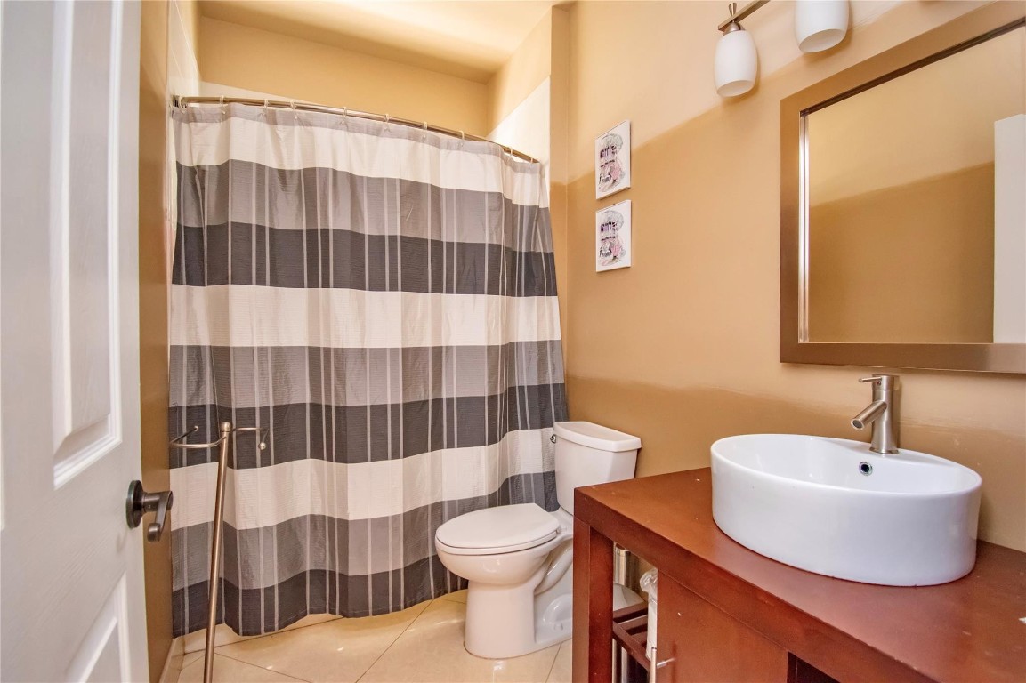 12372 Cascades Pointe Dr