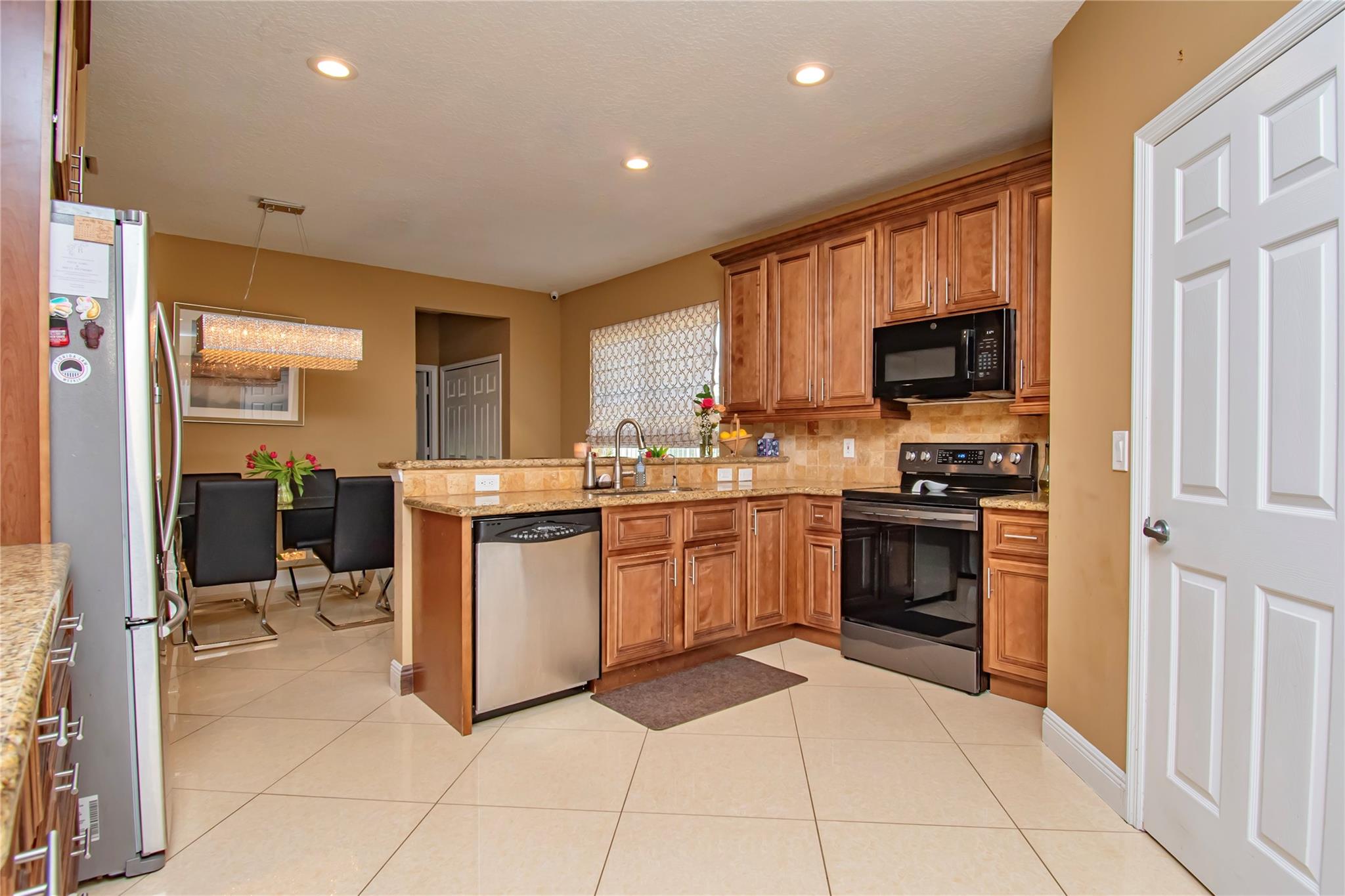 12372 Cascades Pointe Dr