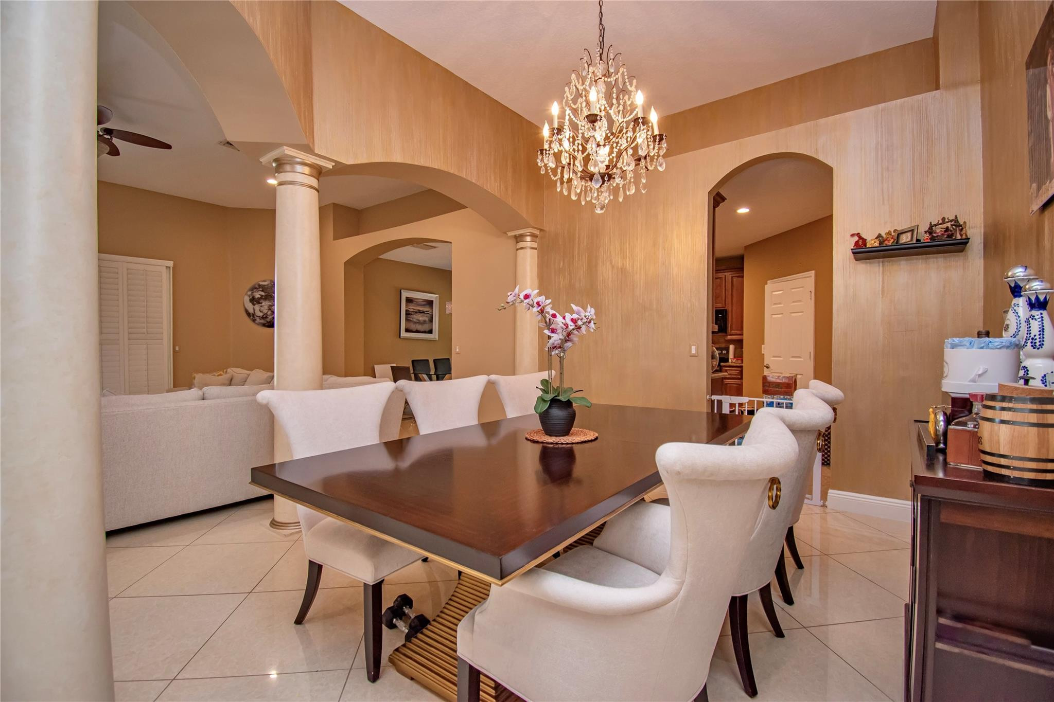 12372 Cascades Pointe Dr