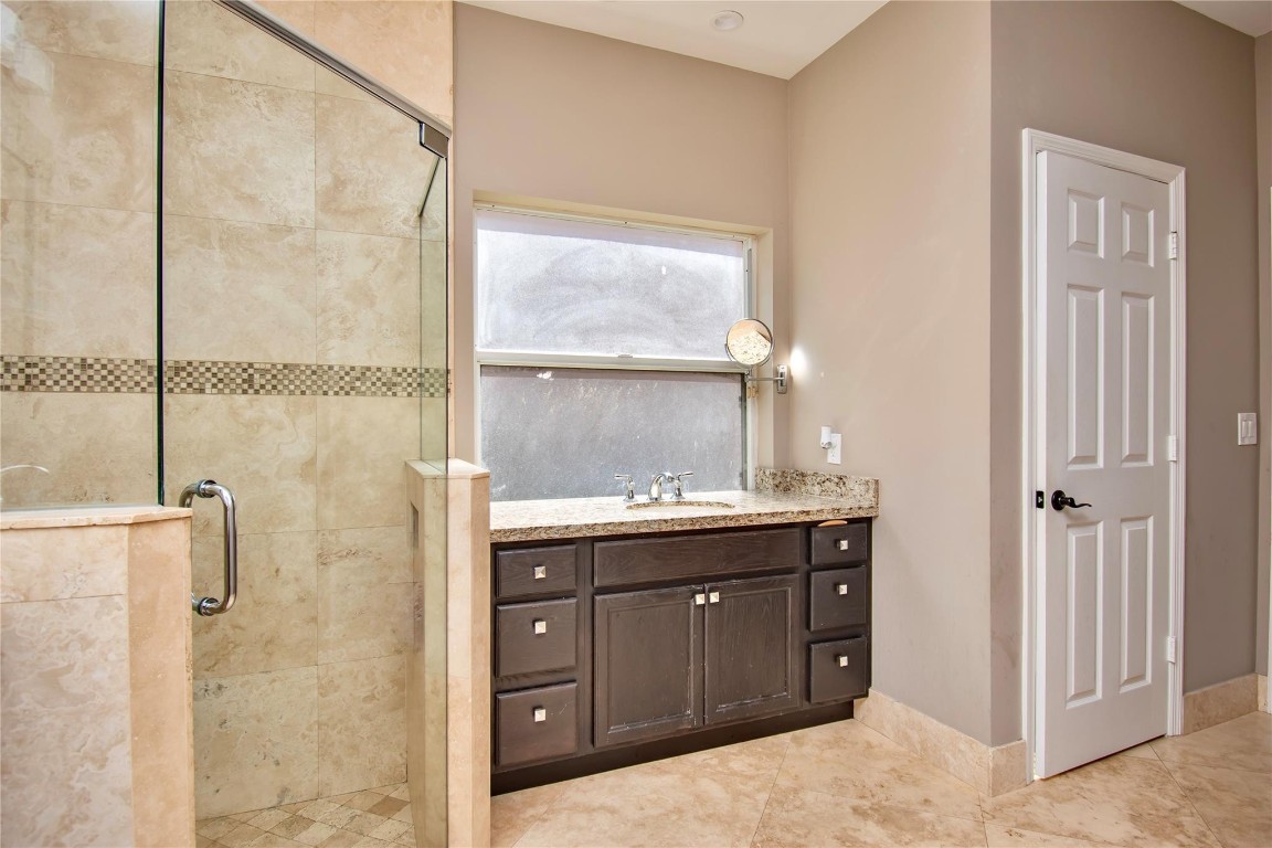 12372 Cascades Pointe Dr