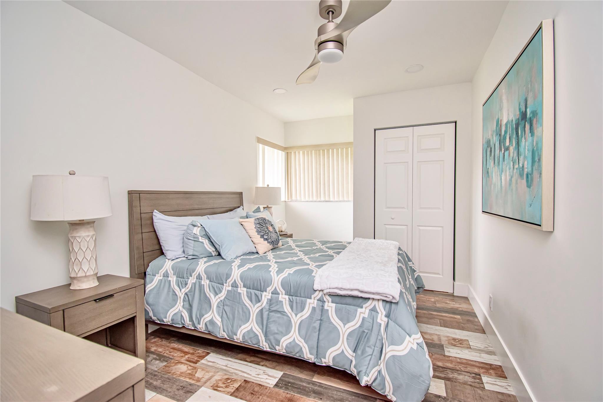 6557 Country Wood Way